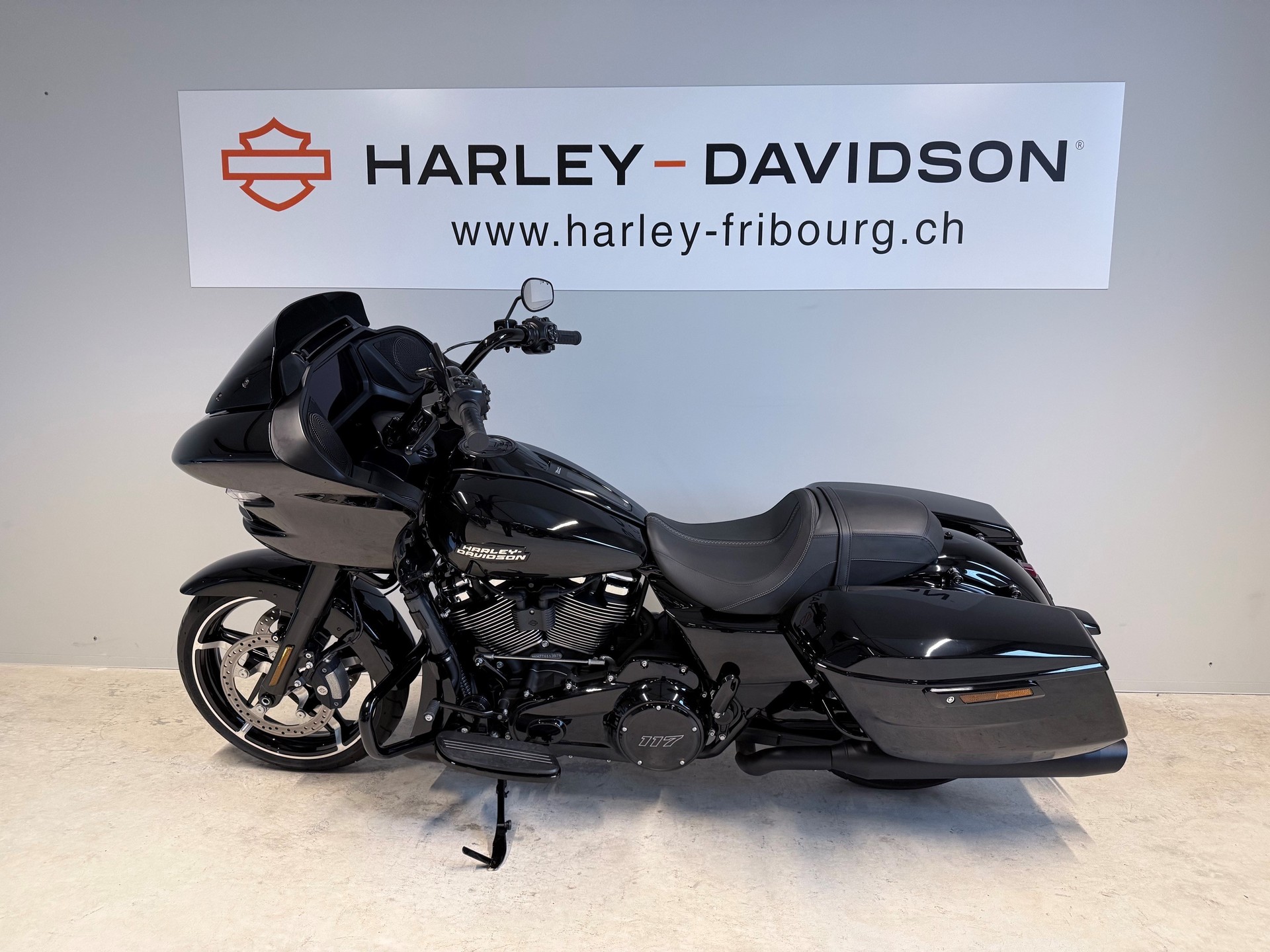 HARLEY-DAVIDSON FLTRX Road Glide 117-image-2