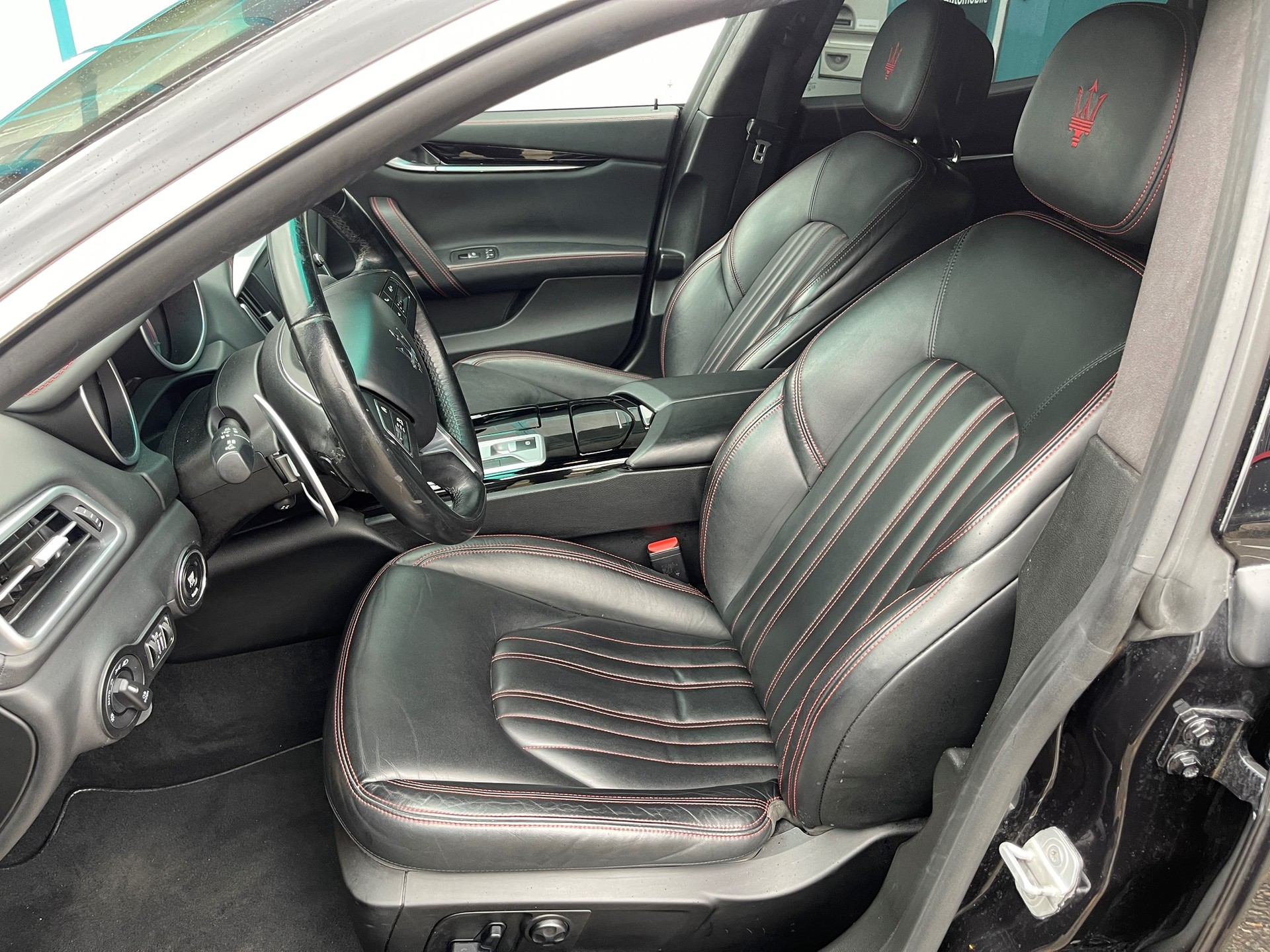 MASERATI Ghibli D 3.0 V6 Automatica-image-10