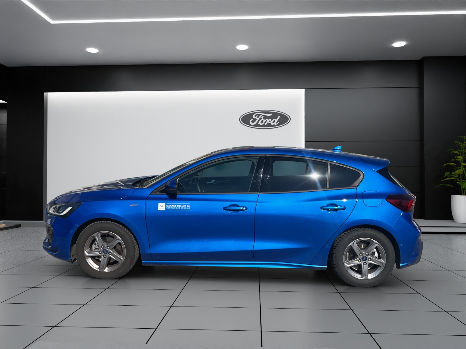 FORD Focus 1.0 MHEV ST-Line X Automat-showroom-element-2