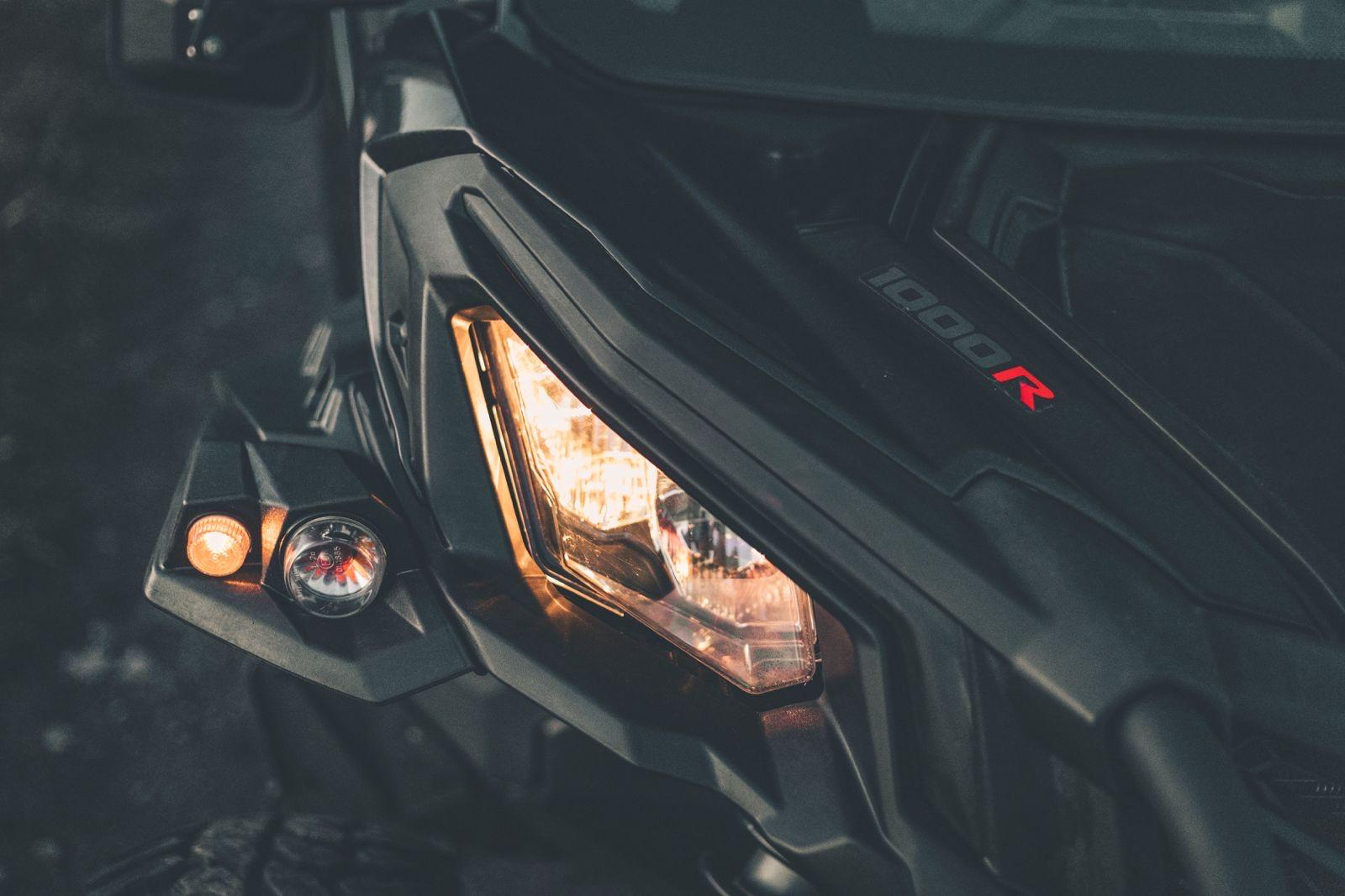 CAN-AM Maverick Sport 1000 ABS-image-2