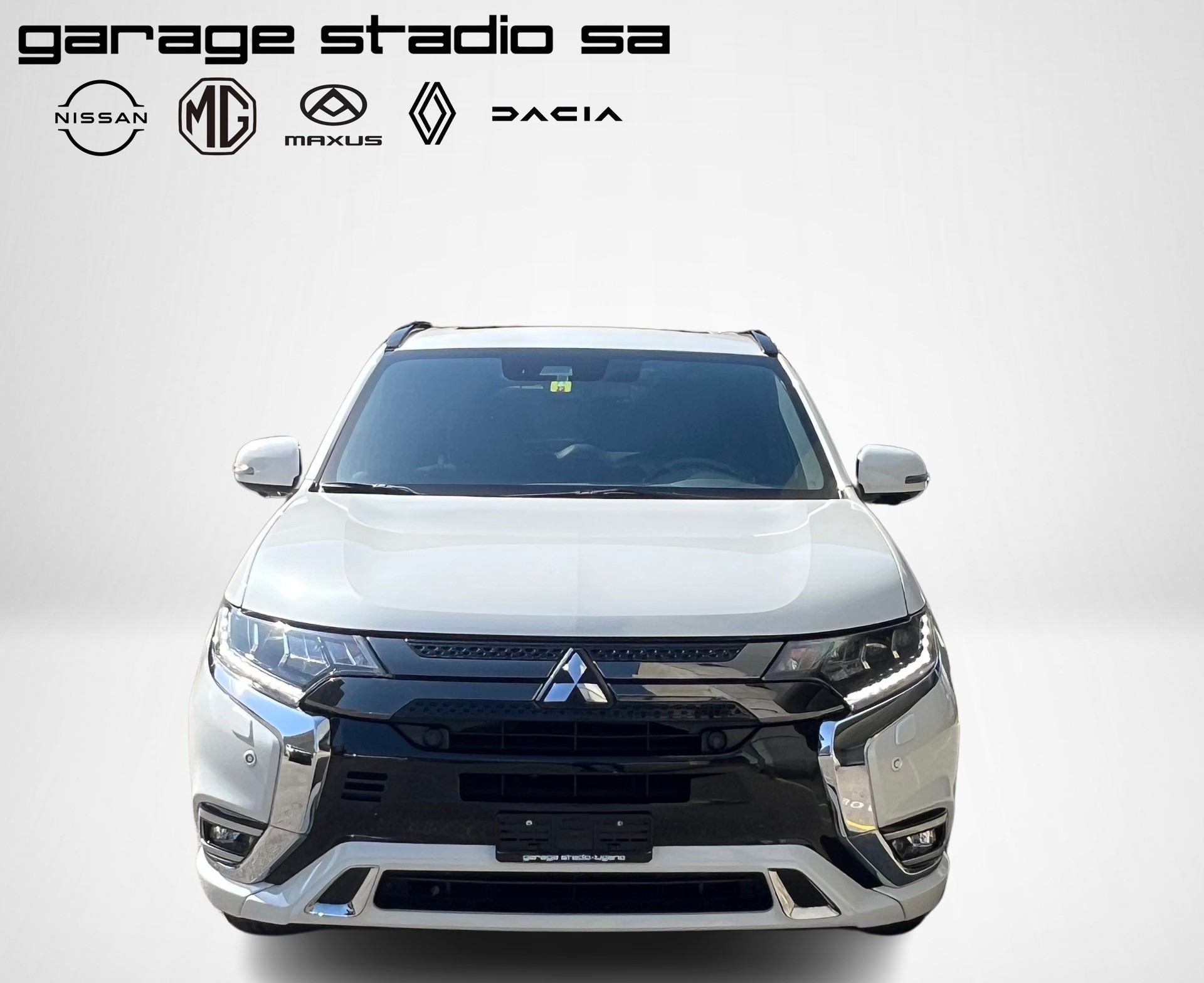 MITSUBISHI Outlander 2.4 PHEV Diamond S-Edition 4WD Automatic