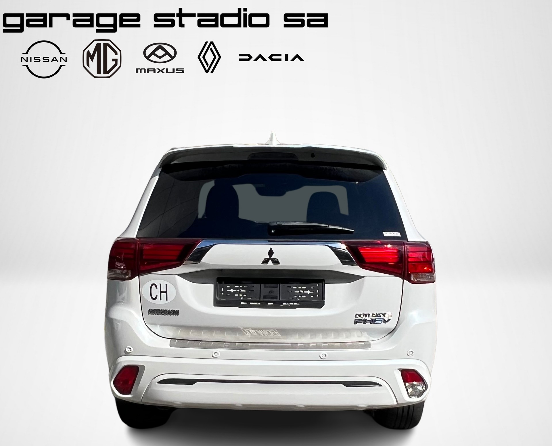MITSUBISHI Outlander 2.4 PHEV Diamond S-Edition 4WD Automatic-image-1