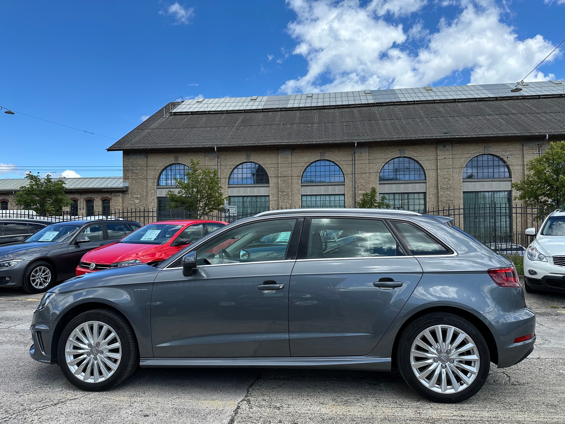 AUDI A3 Sportback 1.4 e-tron Ambition S-tronic-showroom-element-3