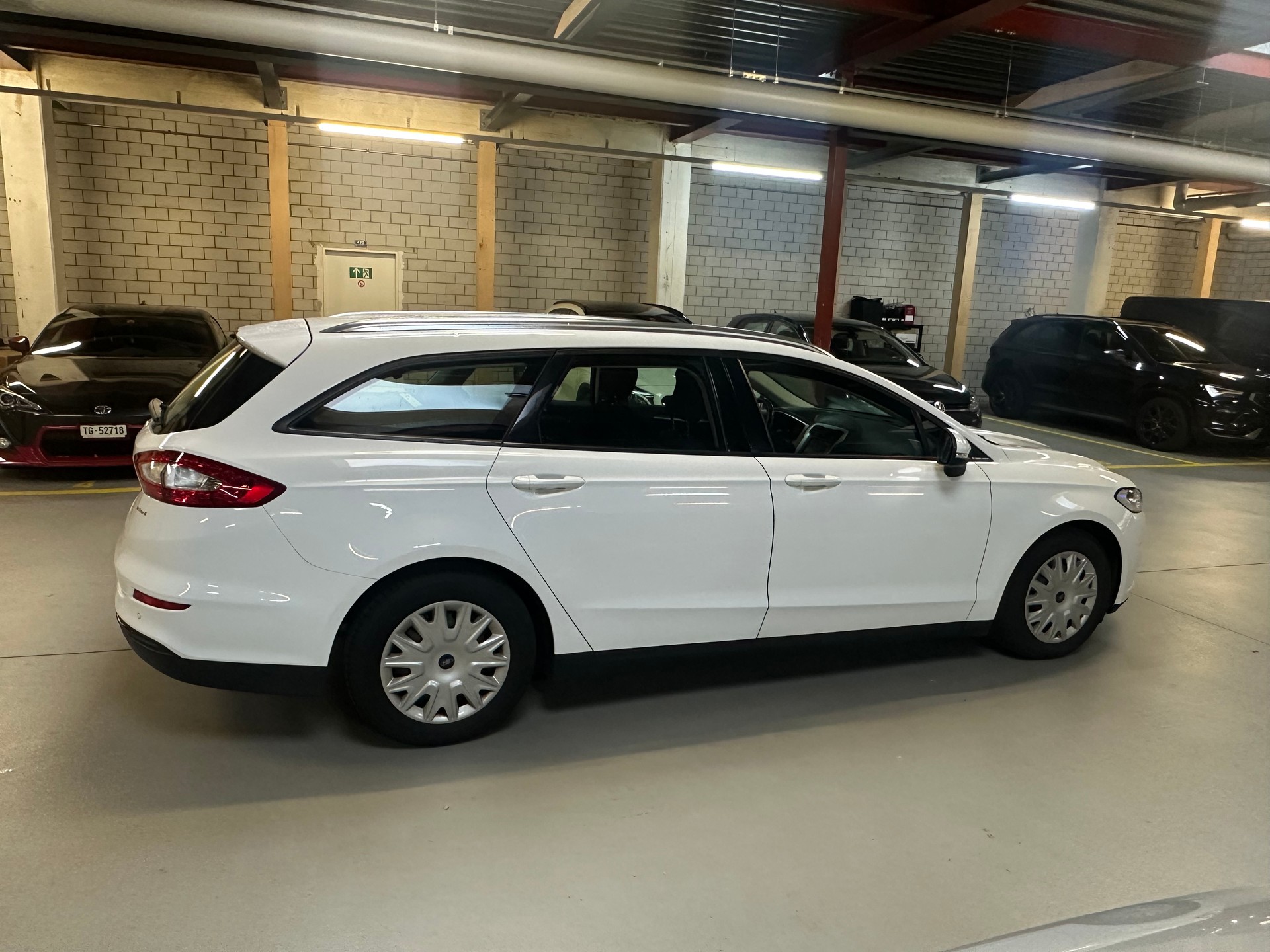 FORD Mondeo 2.0 TDCi Titanium PowerShift-image-5