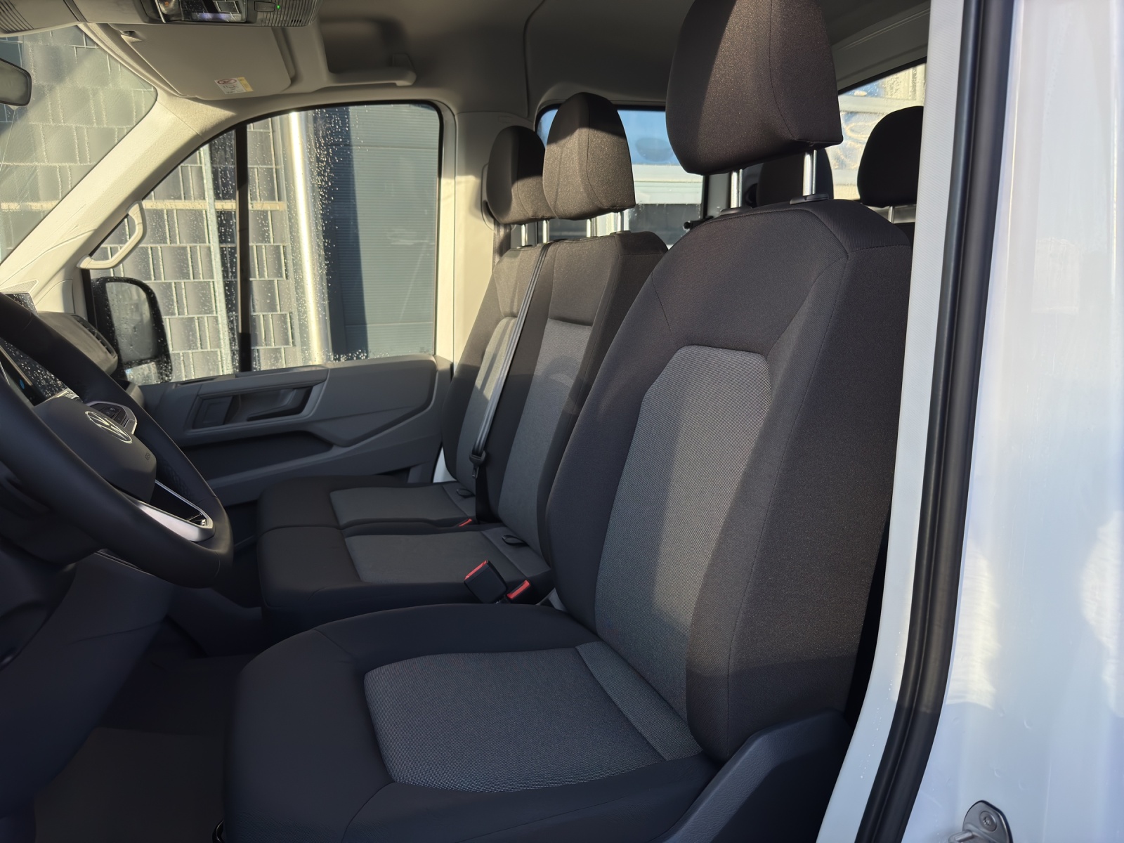 VW Crafter 35 DKab.-Pick-up 3640 2.0 TDI 140-image-15