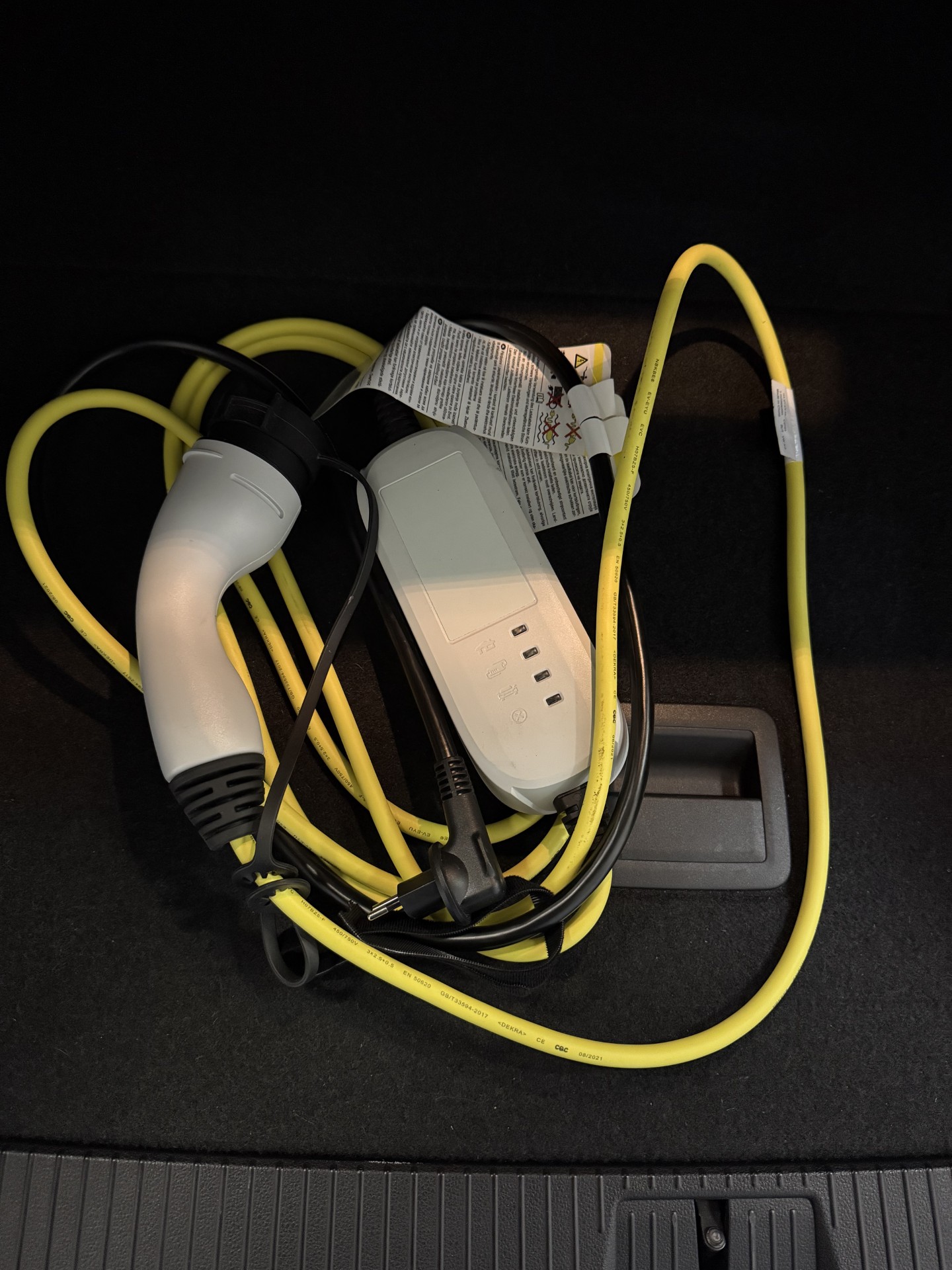VW Passat Variant 1.4 TSI GTE Hybrid DSG-image-12