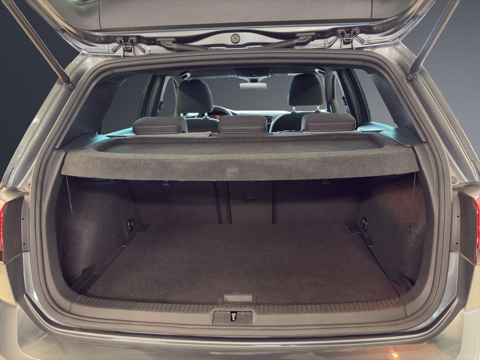 VW Golf 1.4 TSI High-image-15