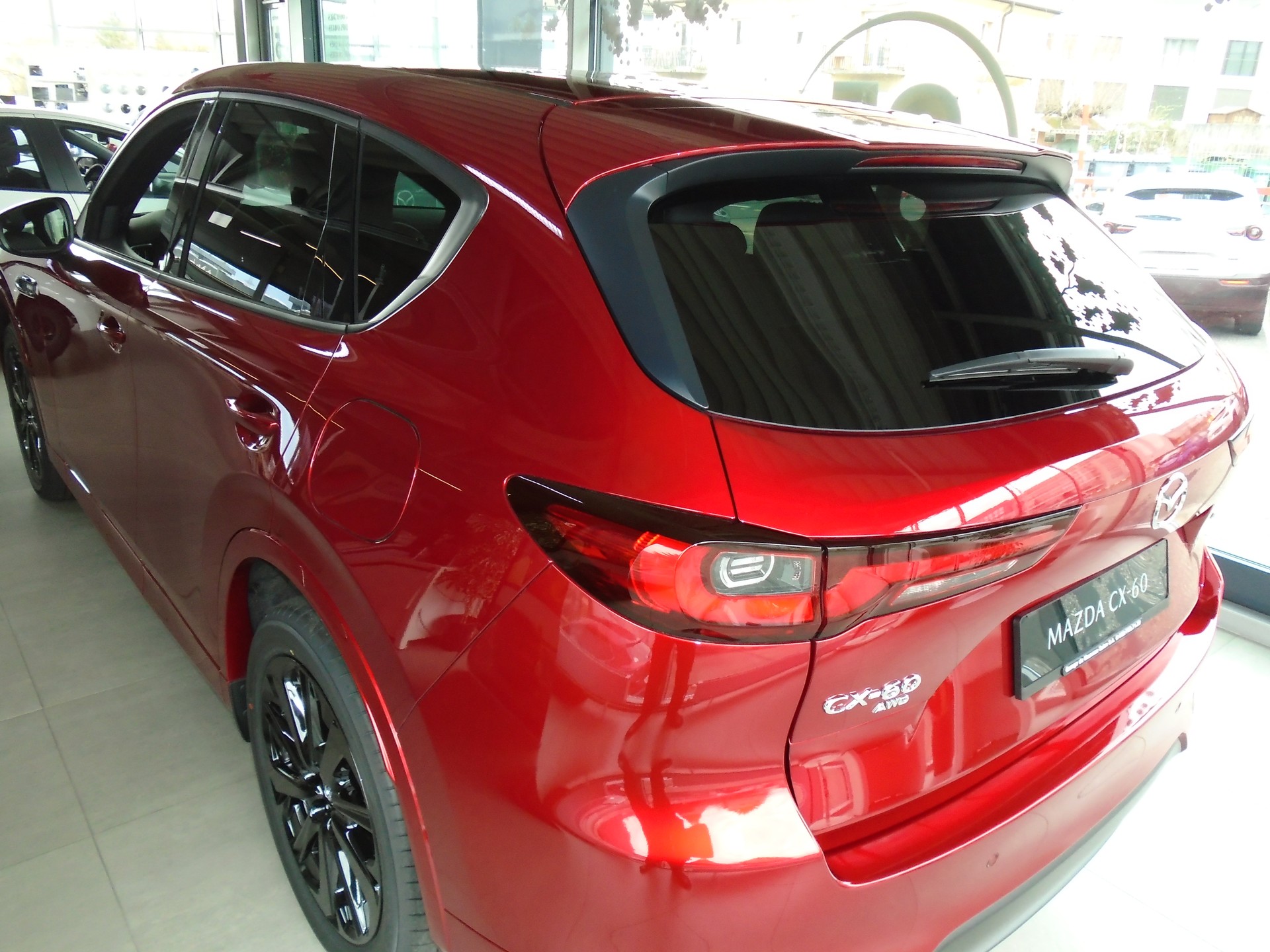 MAZDA CX-60 e-Skyactiv PHEV 327 AWD Homura Plus-image-3