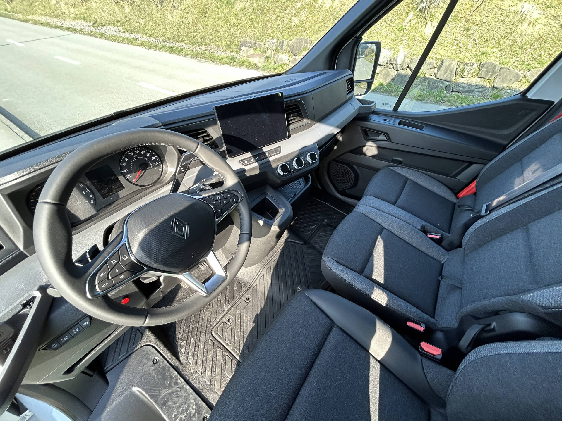 RENAULT Master Koffer HB L3 170 PS FWD-image-13