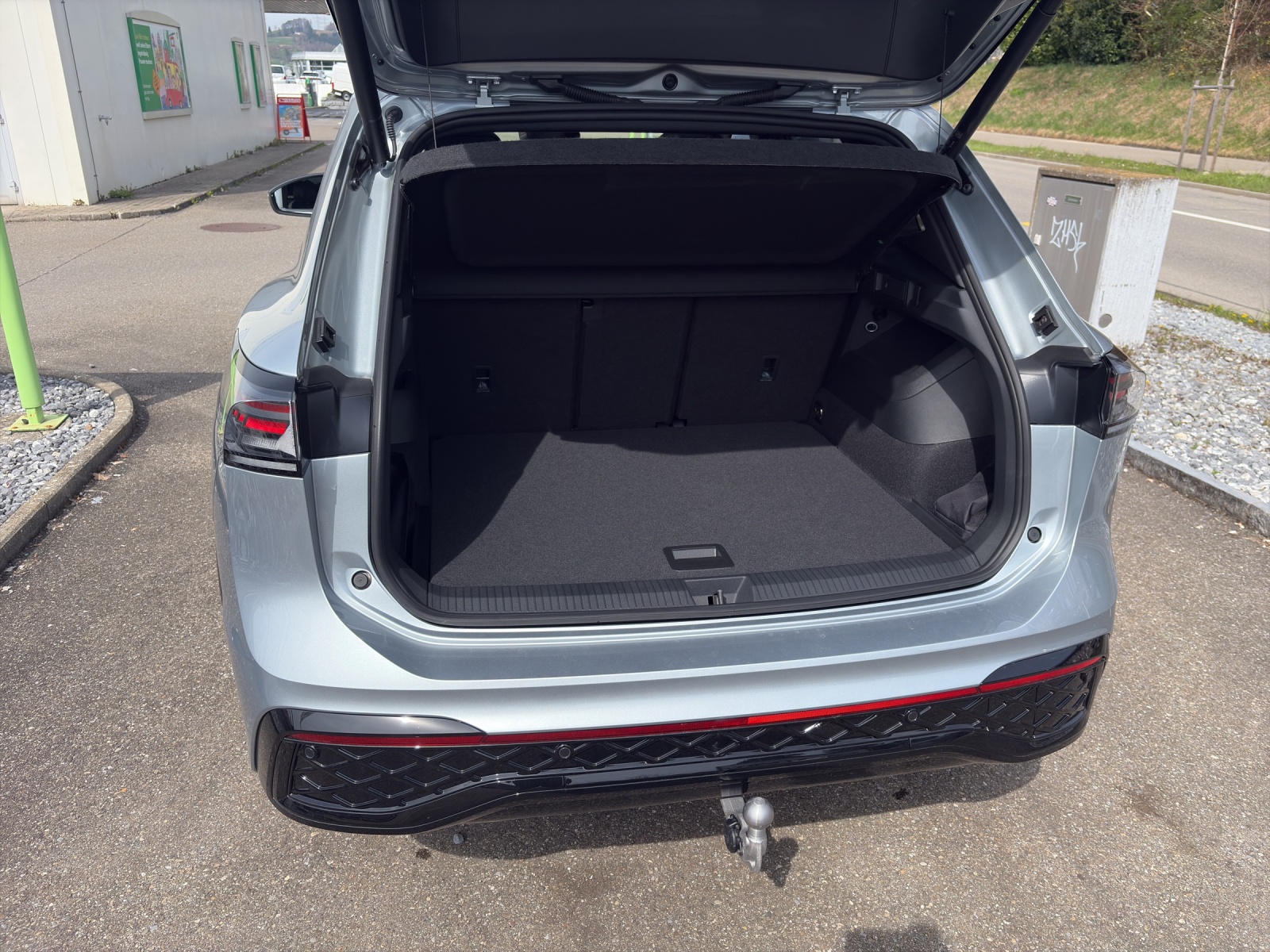 VW Tiguan 2.0 TSI R-Line DSG 4motion-image-17