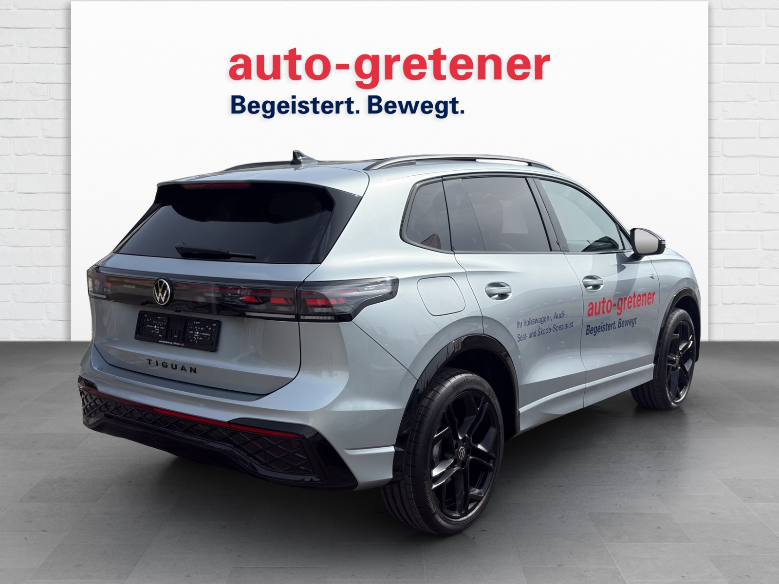 VW Tiguan 2.0 TSI R-Line DSG 4motion-showroom-element-2