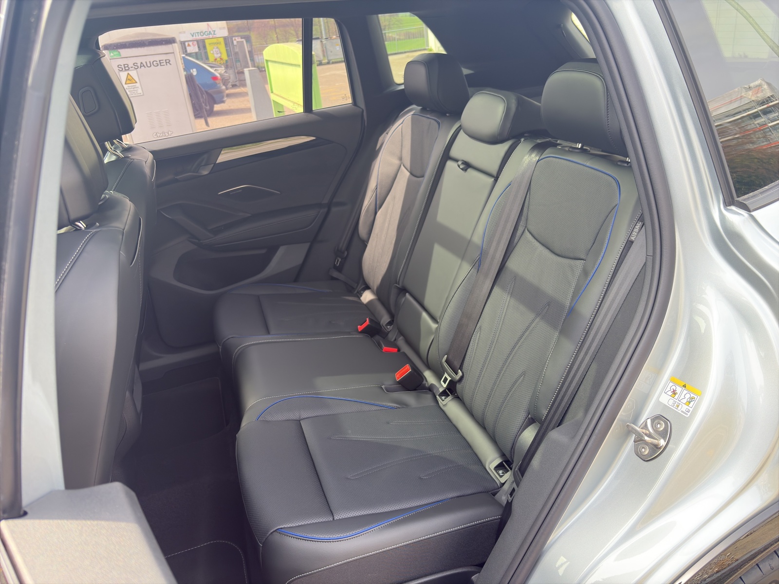 VW Tiguan 2.0 TSI R-Line DSG 4motion-image-9