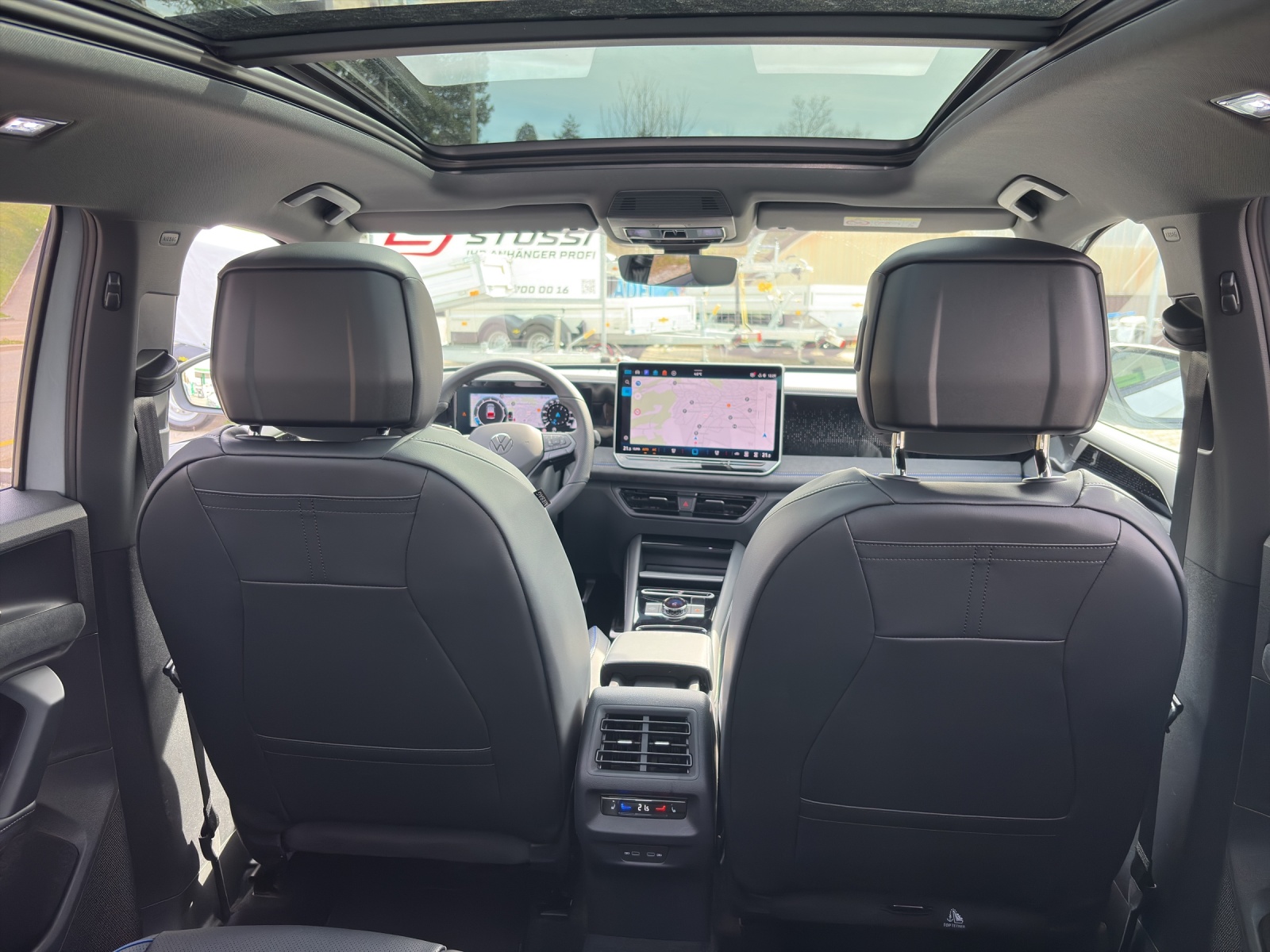 VW Tiguan 2.0 TSI R-Line DSG 4motion-image-10