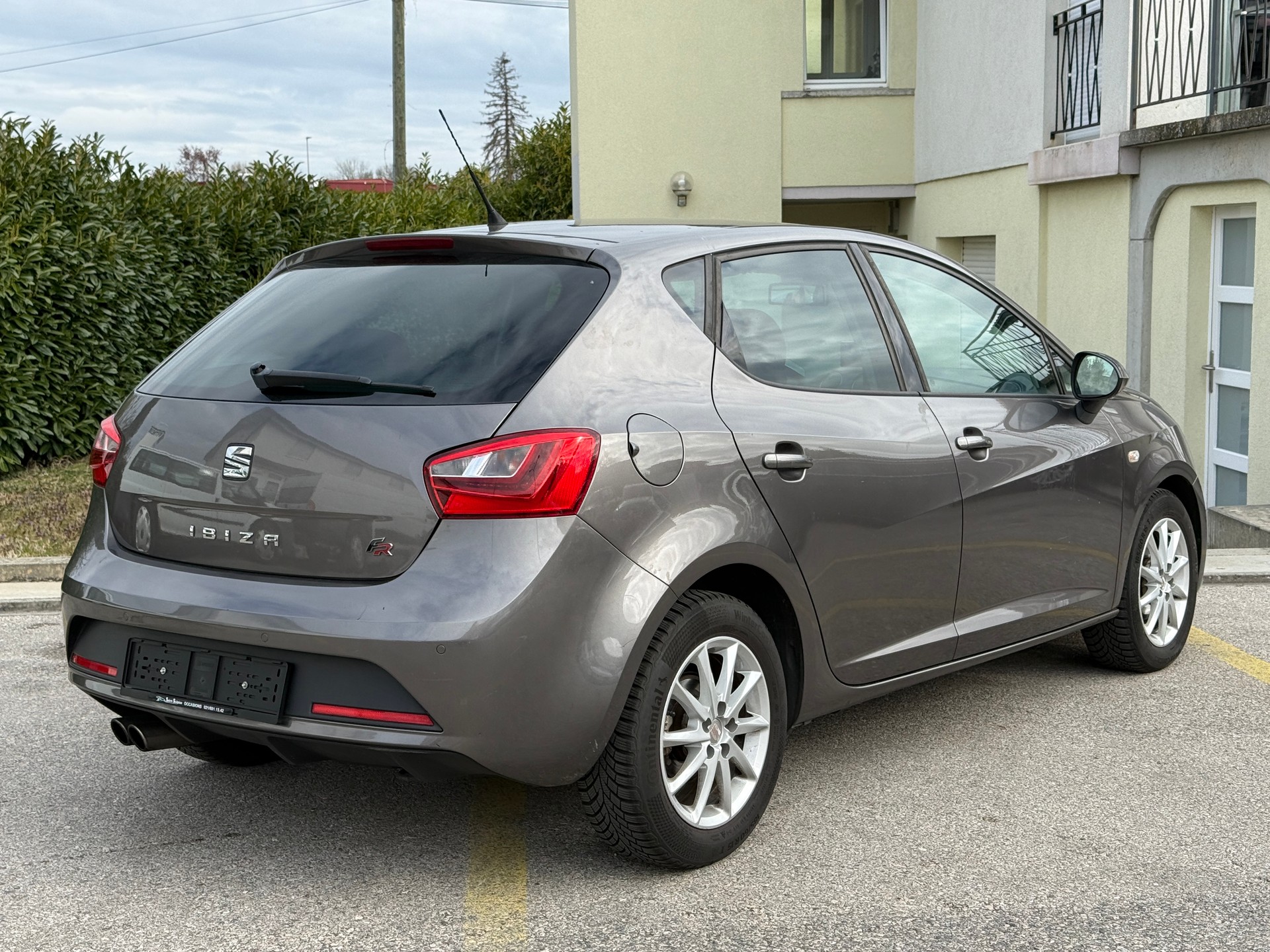 SEAT Ibiza 1.2 TSI FR Viva Stopp-Start - Navigation - Expertisé : 19.09.2025 - Grand Service fait le 16.04.2026 à 92'119 km-image-6