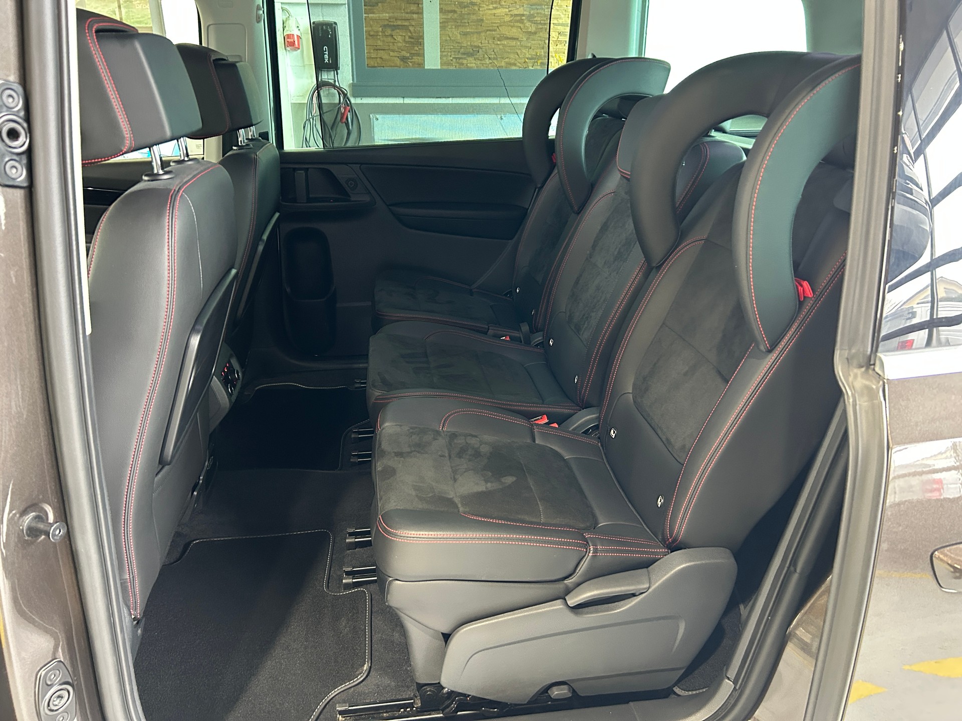 SEAT Alhambra 1.4 TSI DSG Hola FR-image-5