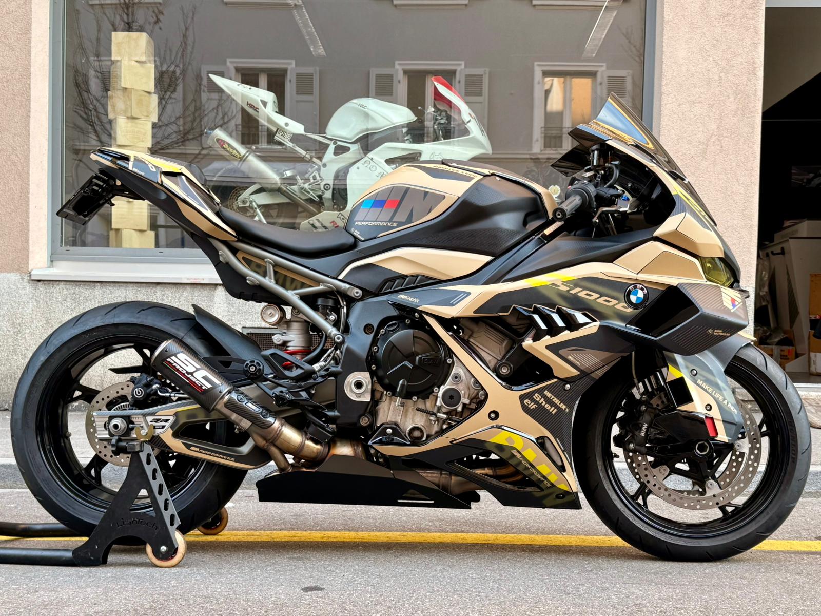 BMW S 1000 RR-image-0