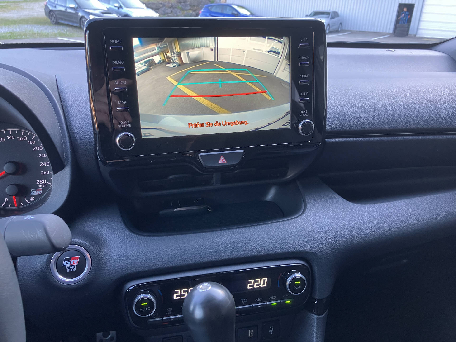 TOYOTA Yaris 1.6 GR Sport-image-9