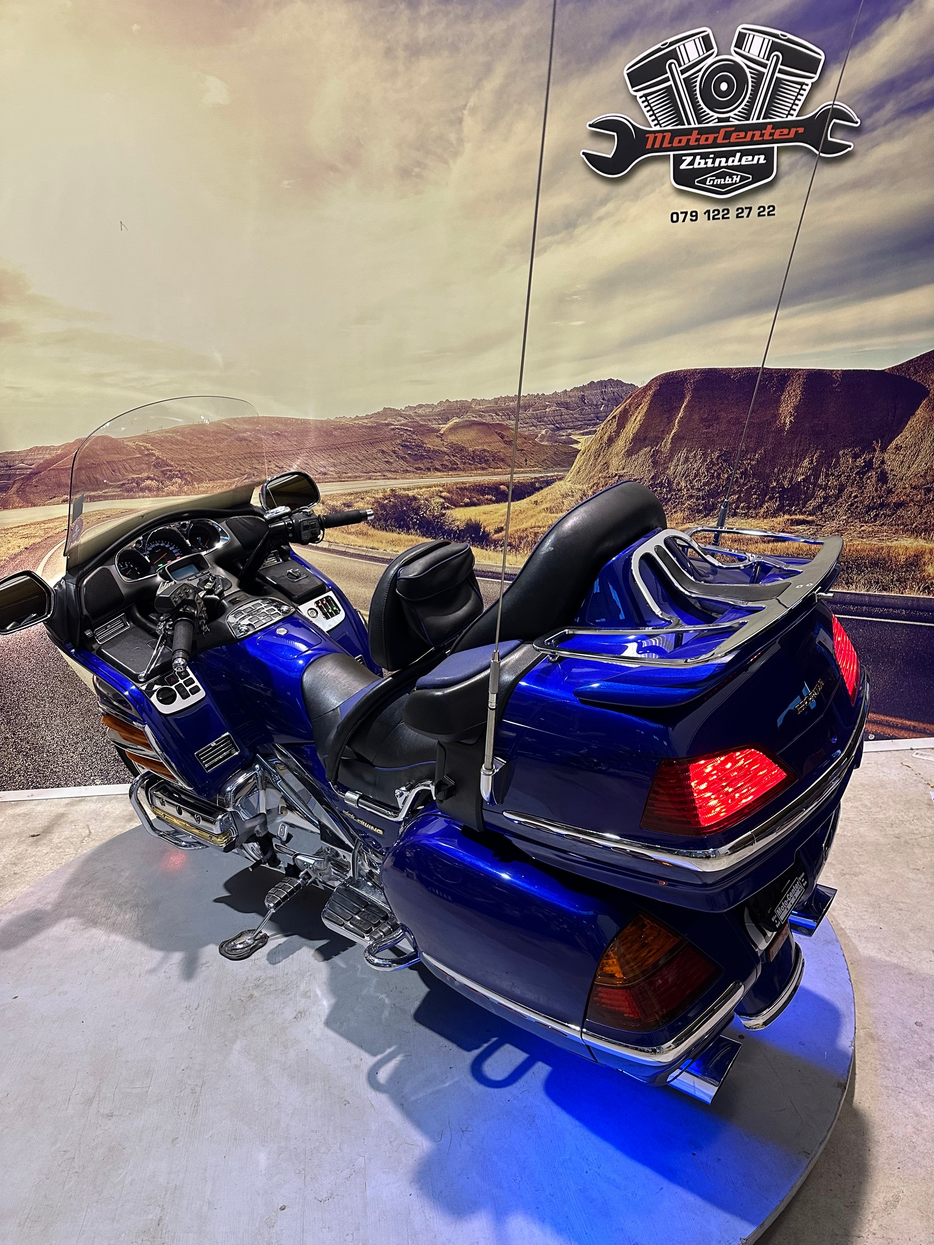 HONDA GL 1800 A Goldwing-image-5
