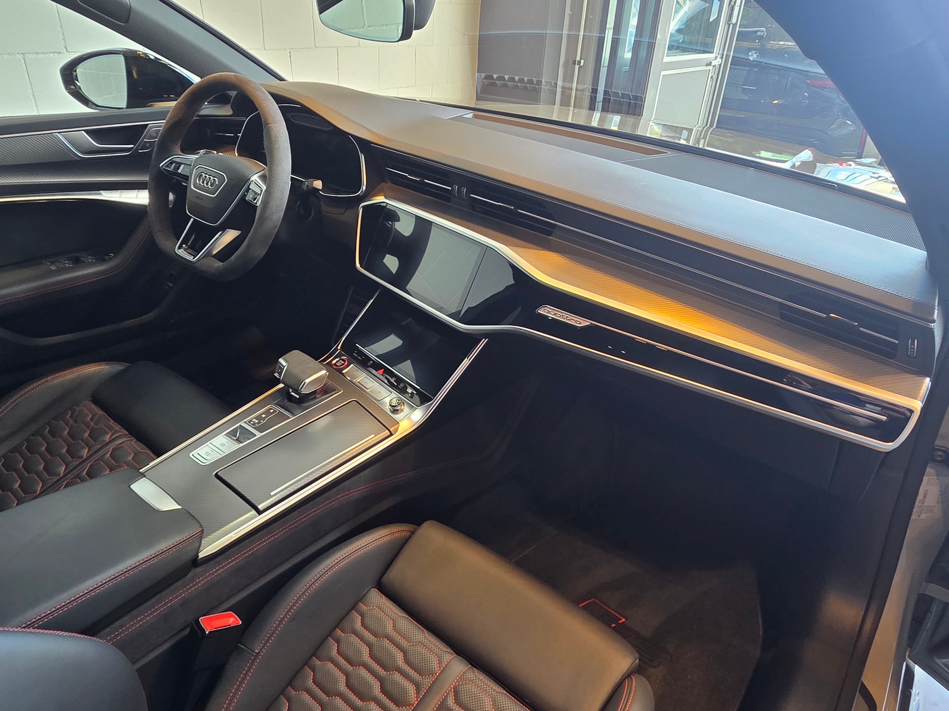 AUDI RS7 Sportback MHEV-image-18
