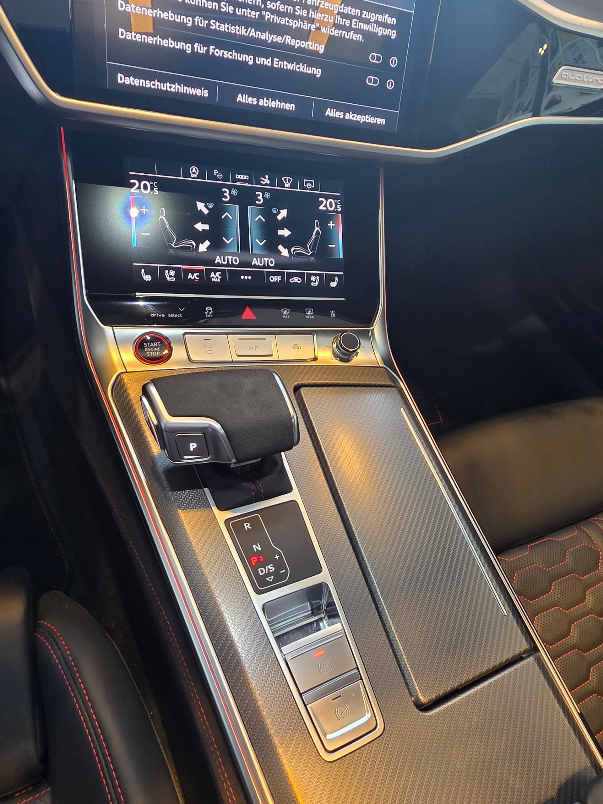 AUDI RS7 Sportback MHEV-image-24