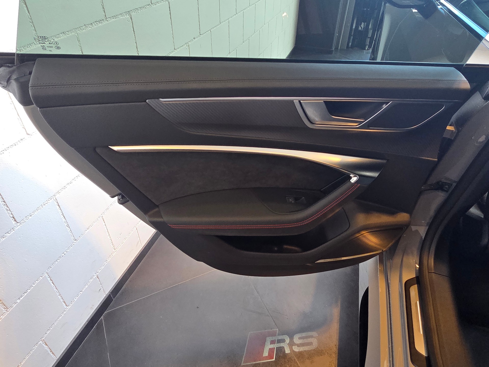 AUDI RS7 Sportback MHEV-image-11