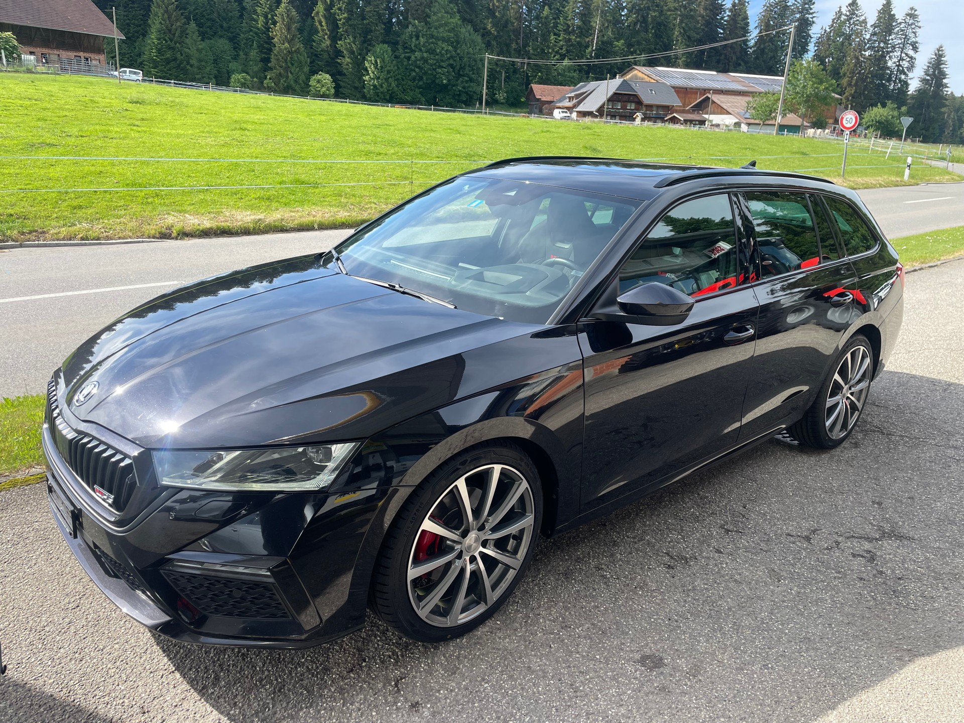 SKODA Octavia Combi 2.0 TDI DSG RS 4x4