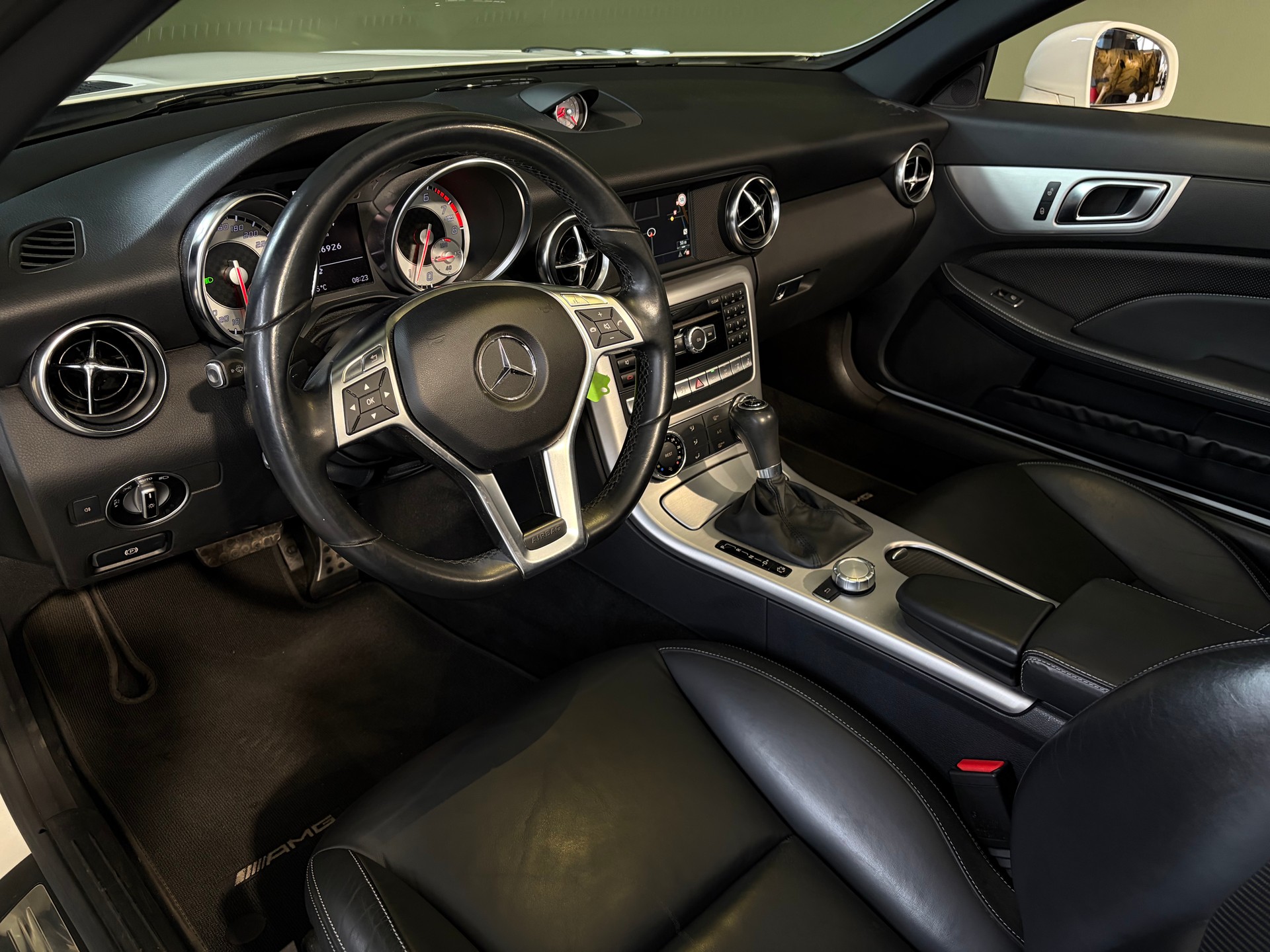 MERCEDES-BENZ SLK 250 7G-Tronic*AMG-Line*Ch-Fahrzeug*Kopfraumheizung*-image-14