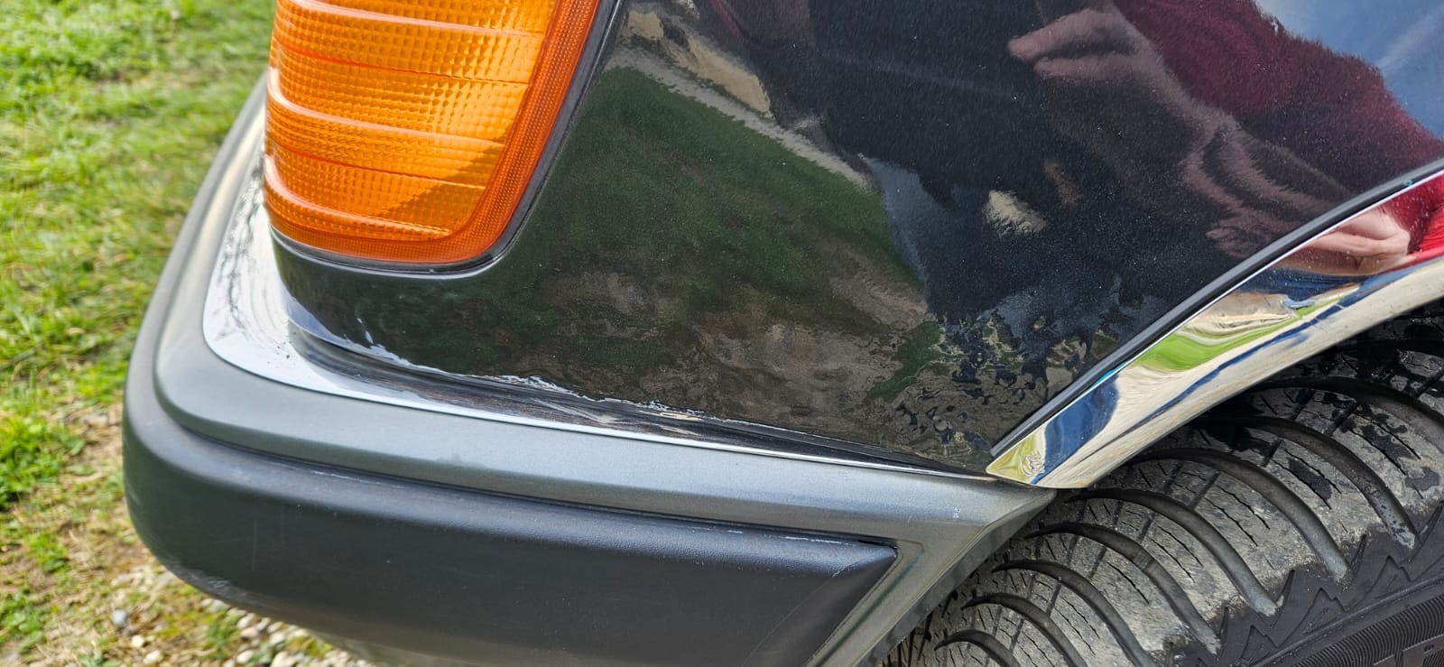 MERCEDES-BENZ 260 E lang-image-12