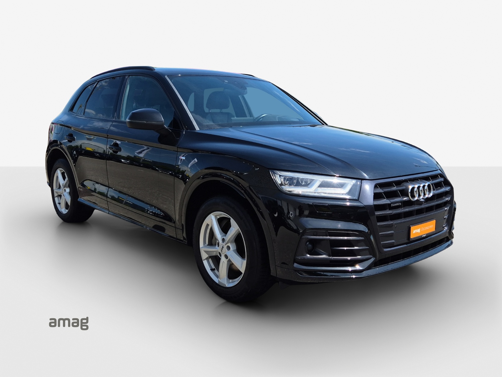 AUDI Q5 40 TDI sport quattro S-tronic-image-5