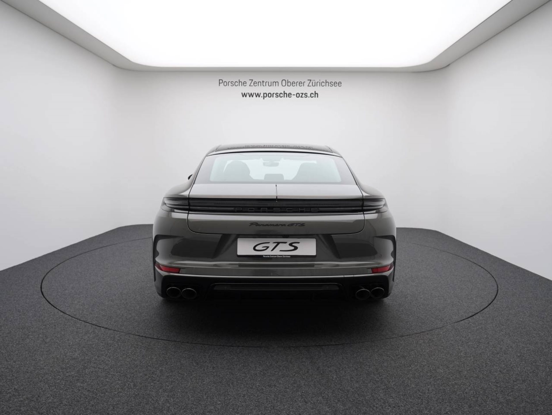 PORSCHE Panamera GTS-image-5