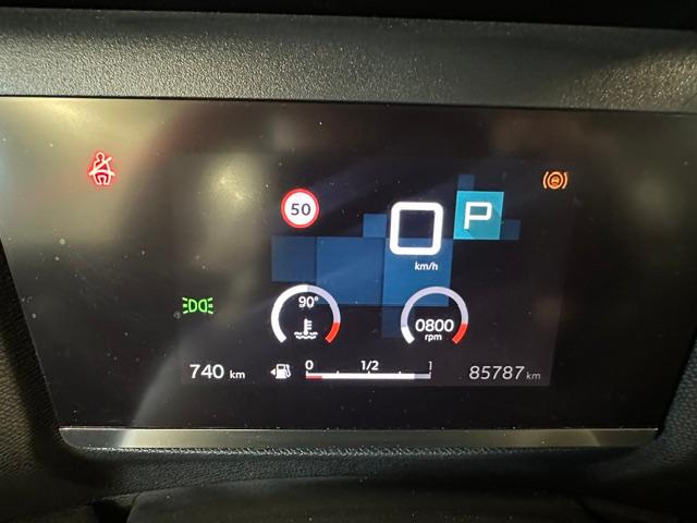 CITROEN C4 1.2 PureTech Swiss Edition-image-12