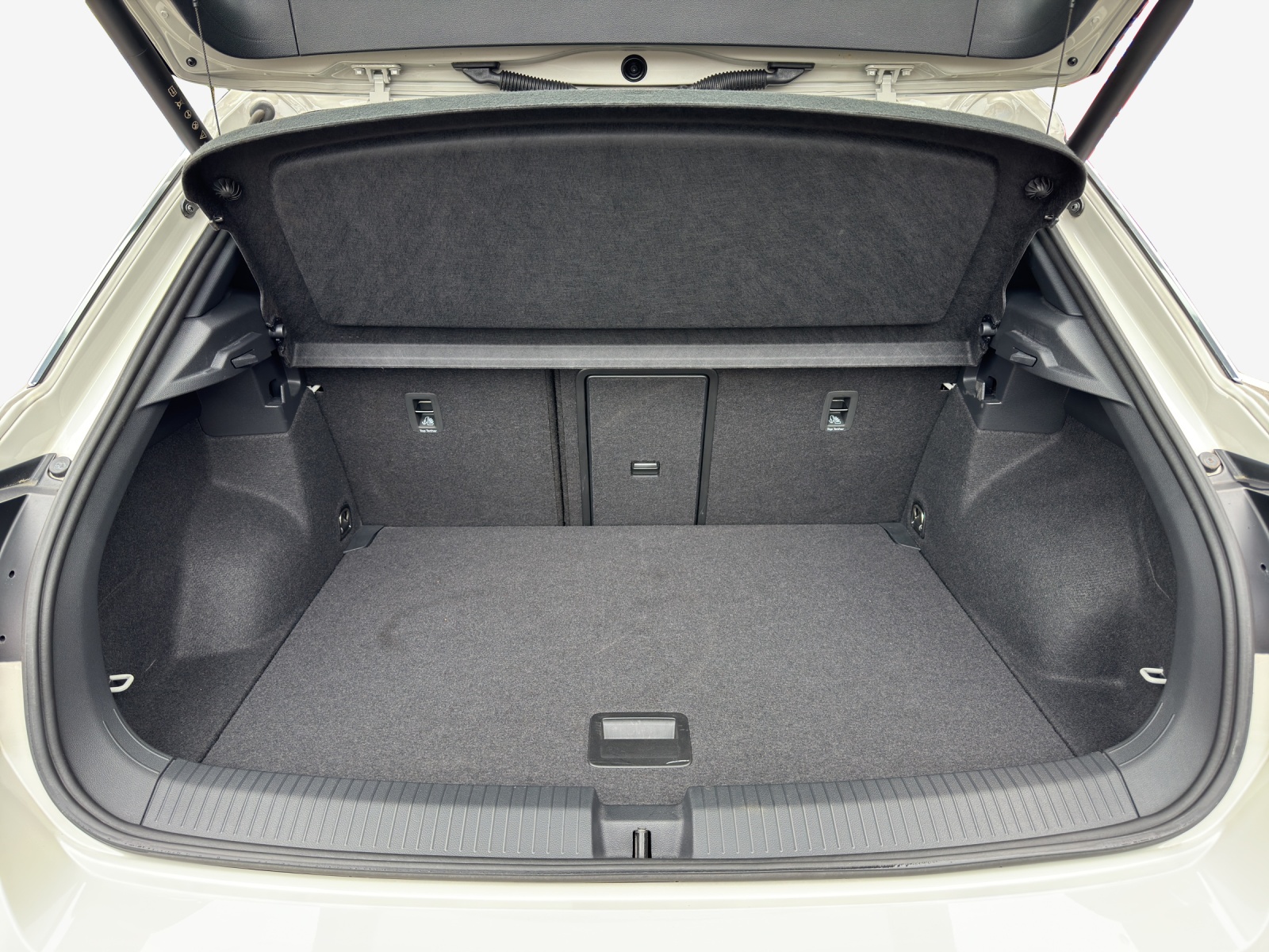VW T-Roc 1.5 TSI EVO R-Line DSG-image-12
