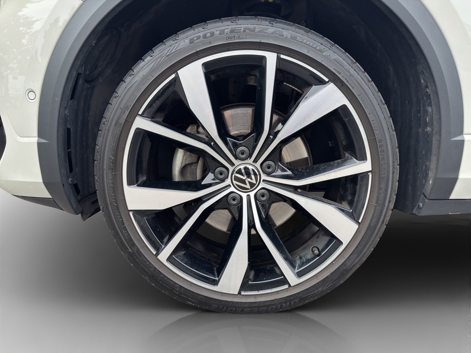 VW T-Roc 1.5 TSI EVO R-Line DSG-image-13