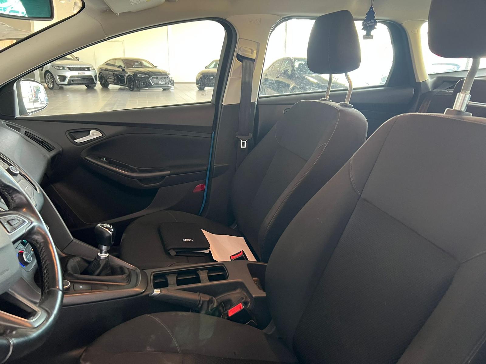 FORD Focus 1.0 SCTi Trend-image-11