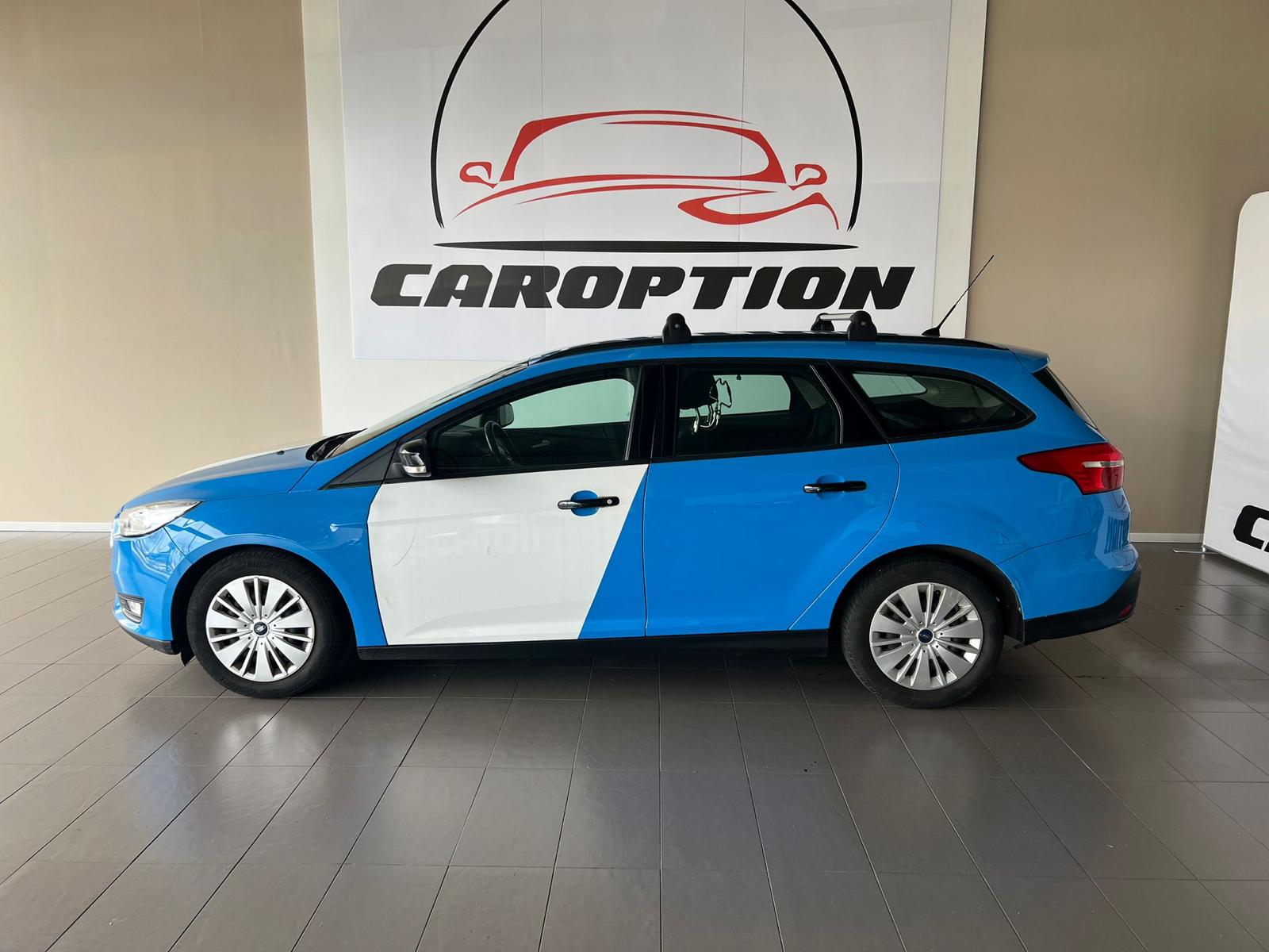 FORD Focus 1.0 SCTi Trend-image-4