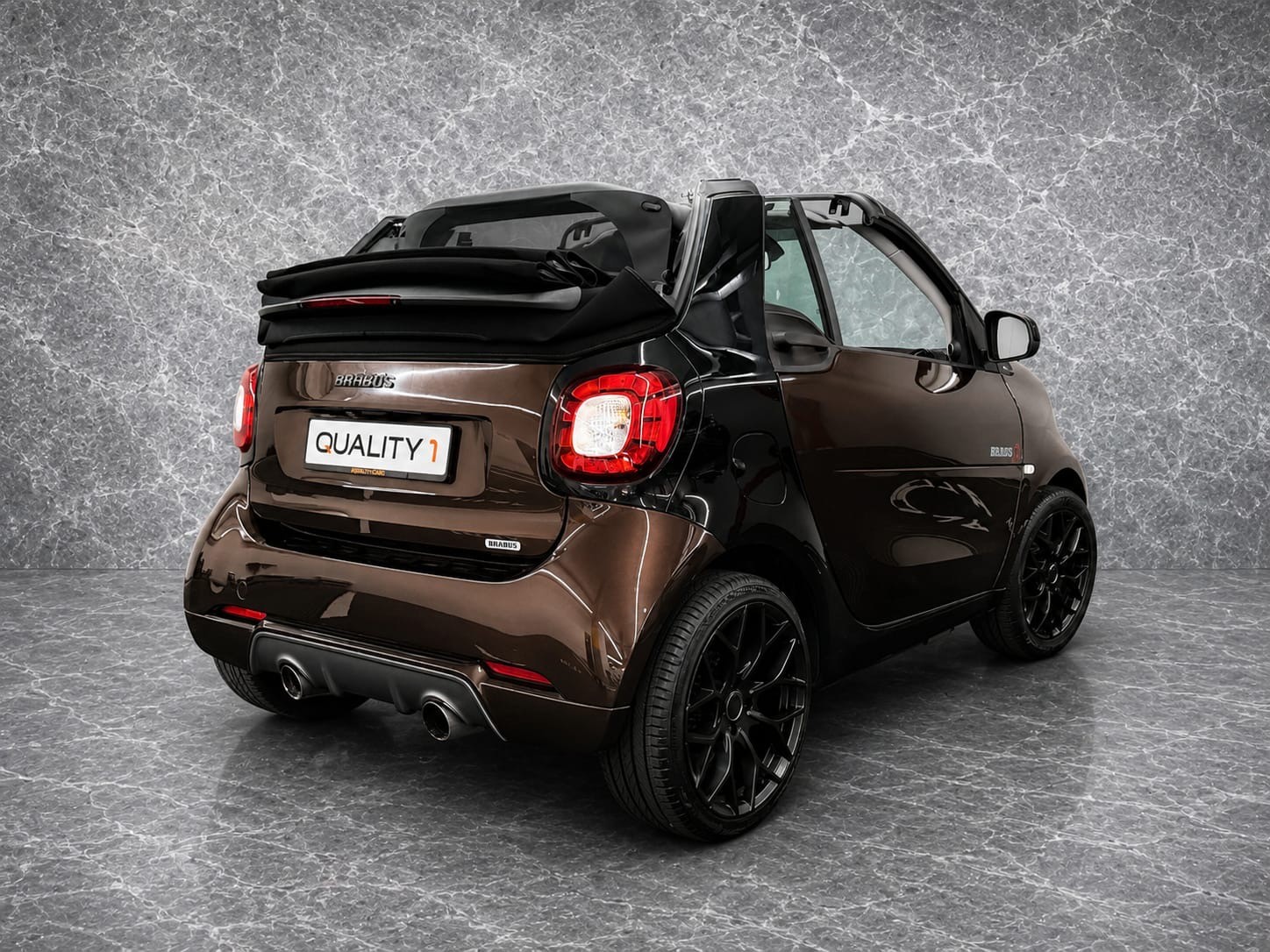 SMART fortwo Brabus Cabrio twinmatic-image-8