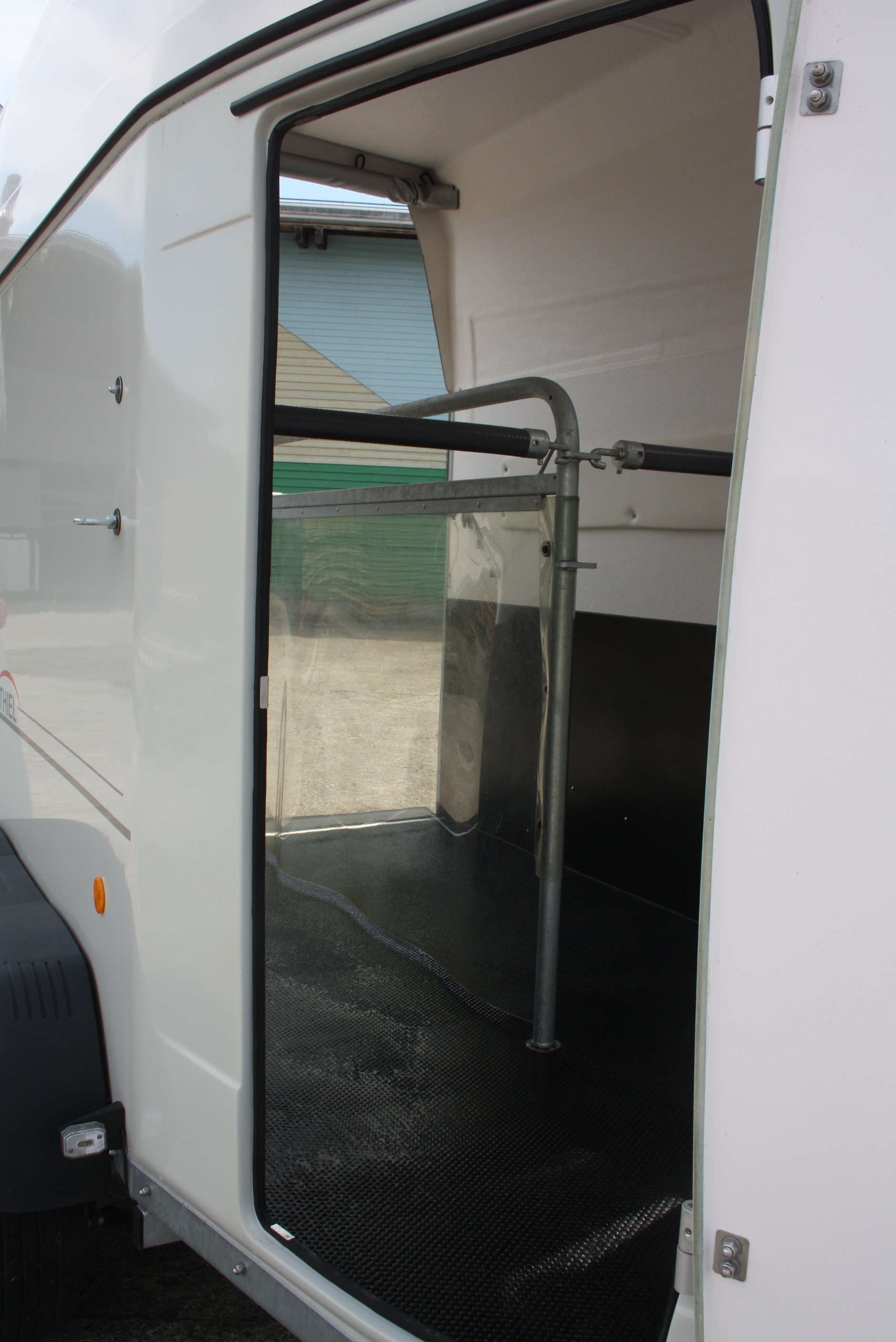 THIEL Compact-image-9