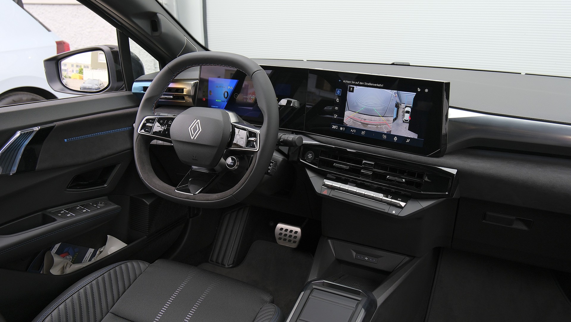 RENAULT Clio 1.8 E-Tech Esprit Alpine full hybrid " Vollausstattung "-image-14