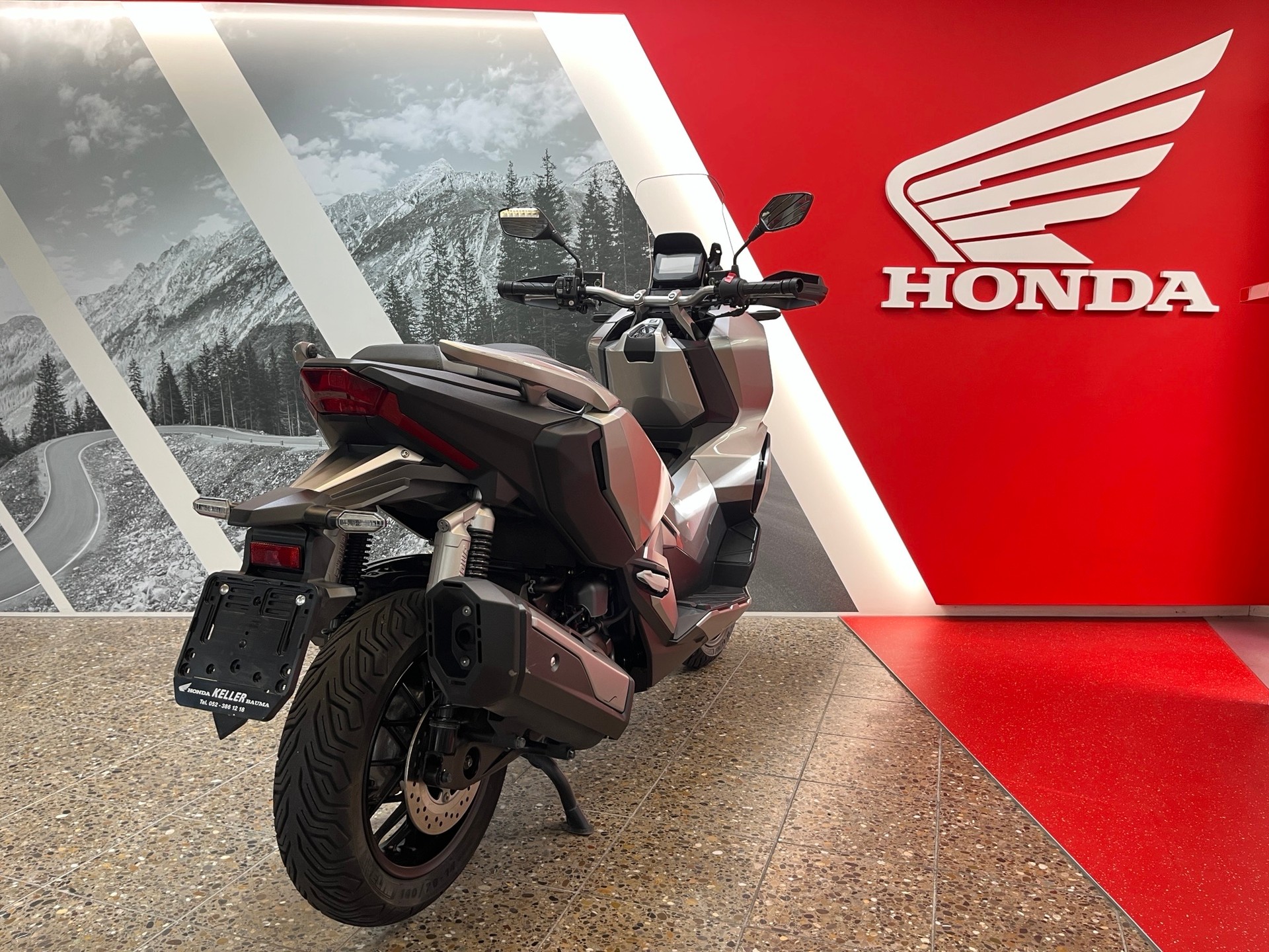 HONDA ADV 350-image-3