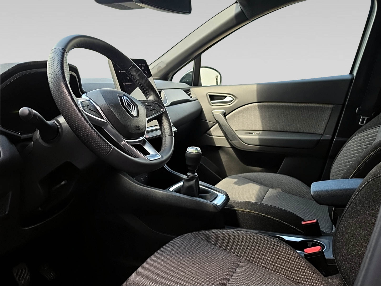 RENAULT Captur 1.3 TCe 140 techno-image-9