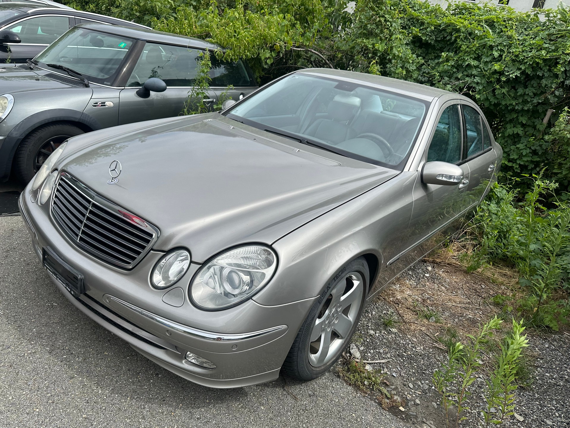 MERCEDES-BENZ E 500 Avantgarde 4Matic Automatic-image-7