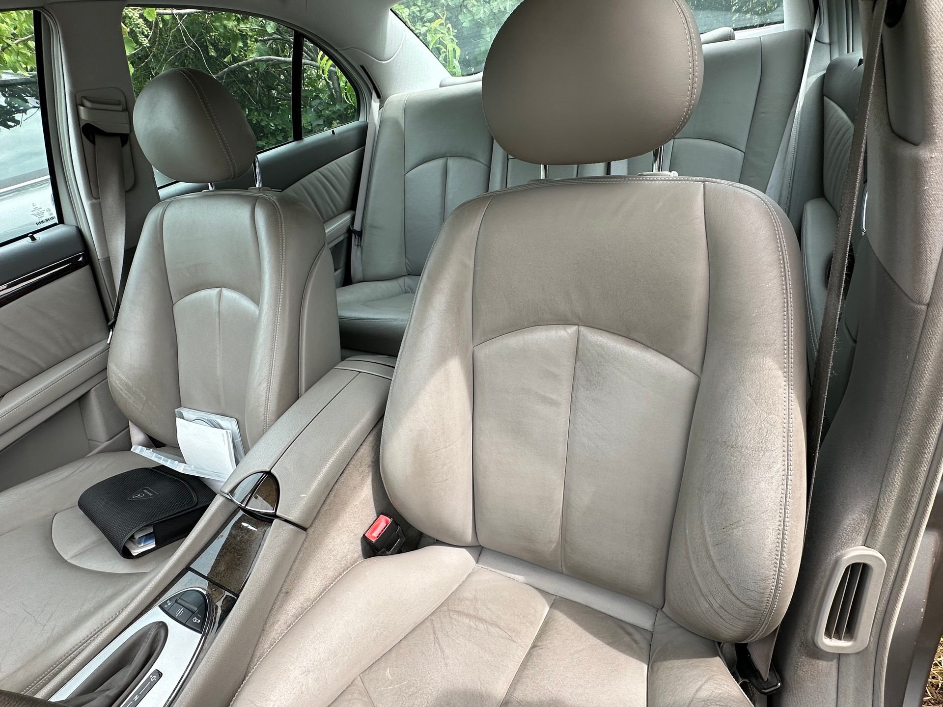 MERCEDES-BENZ E 500 Avantgarde 4Matic Automatic-image-2