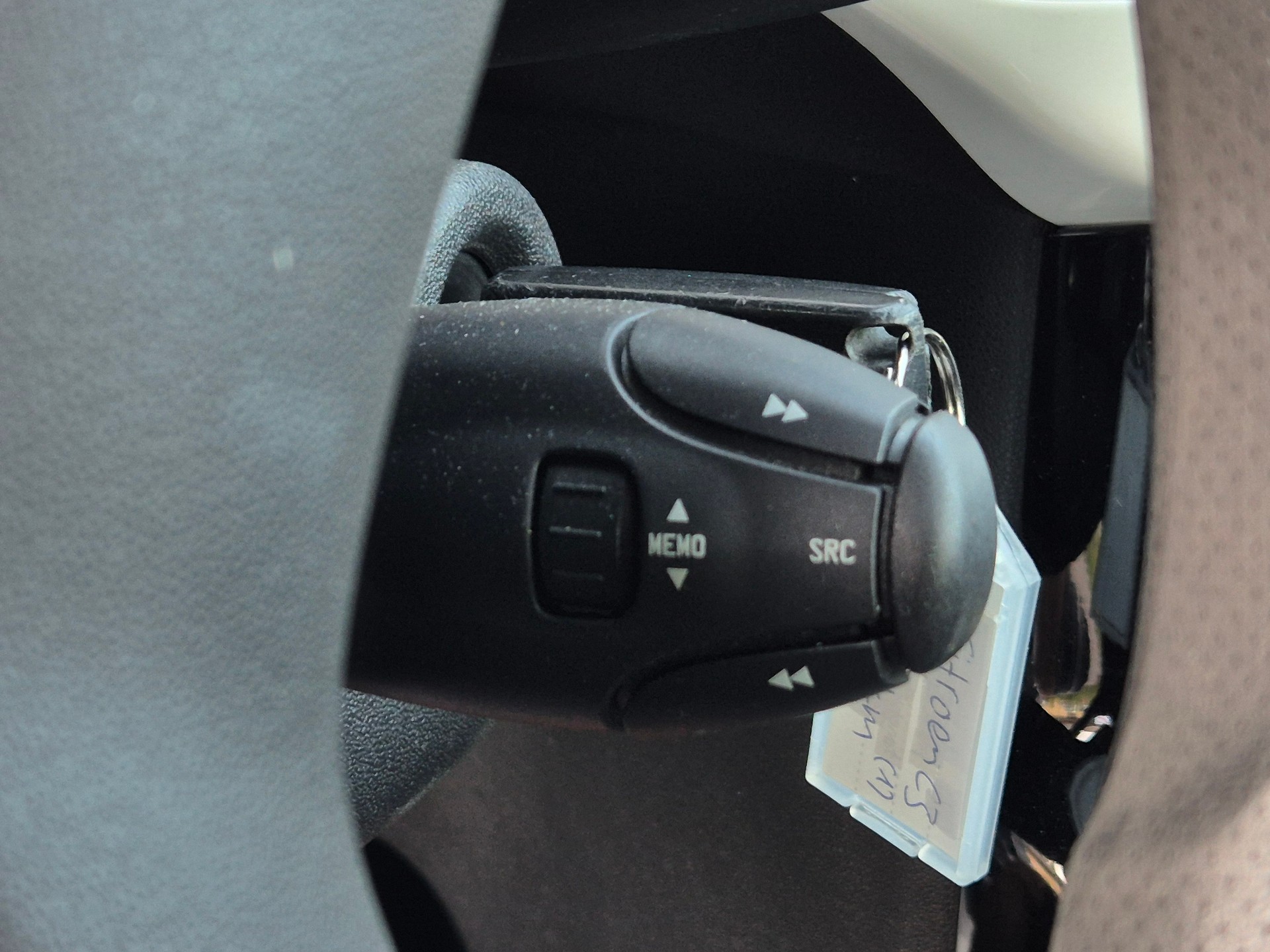 CITROEN C3 1.4i Tonic-image-18