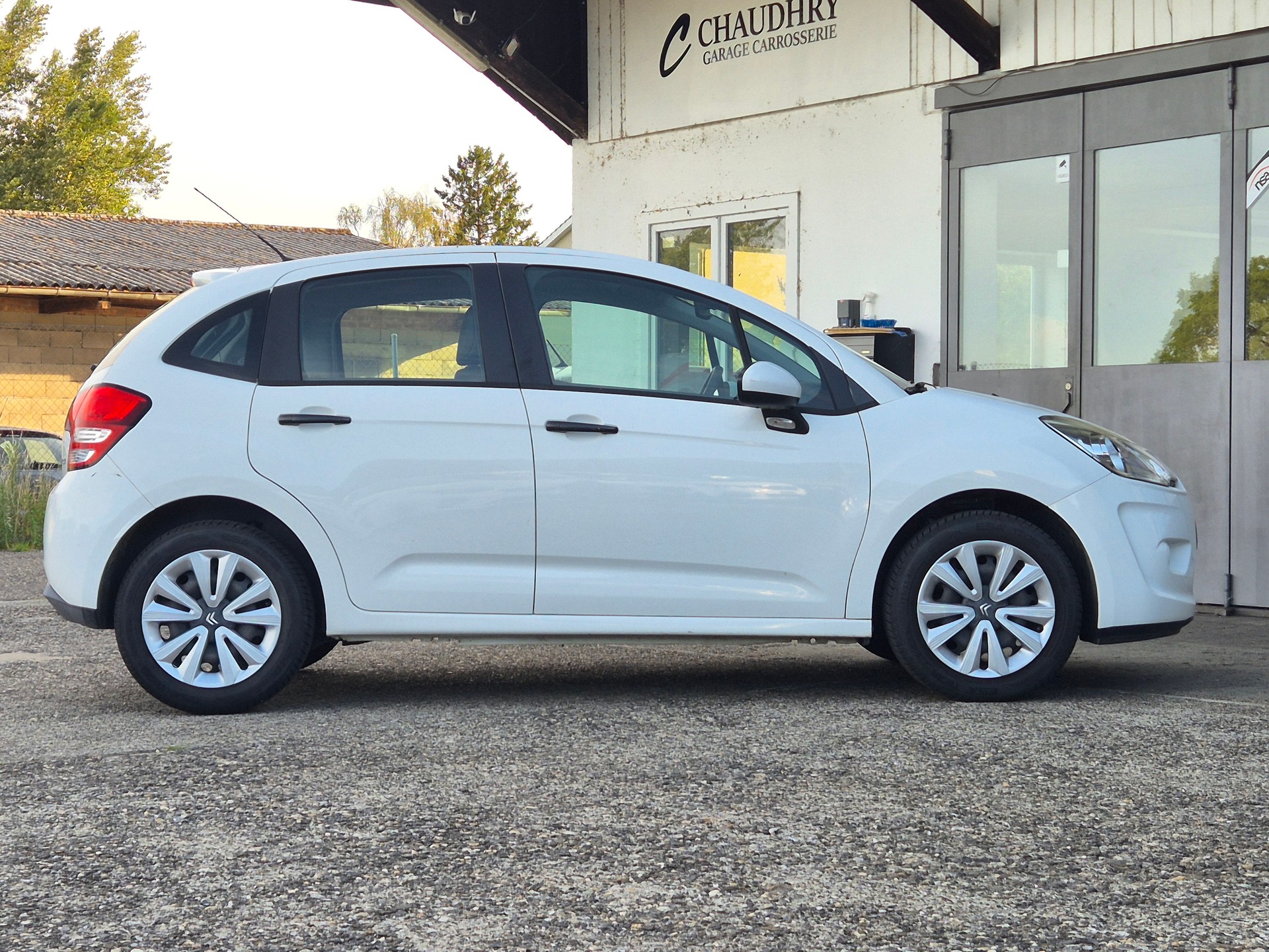 CITROEN C3 1.4i Tonic-image-4