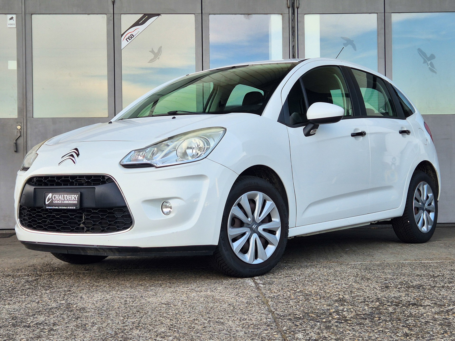 CITROEN C3 1.4i Tonic-showroom-element-1