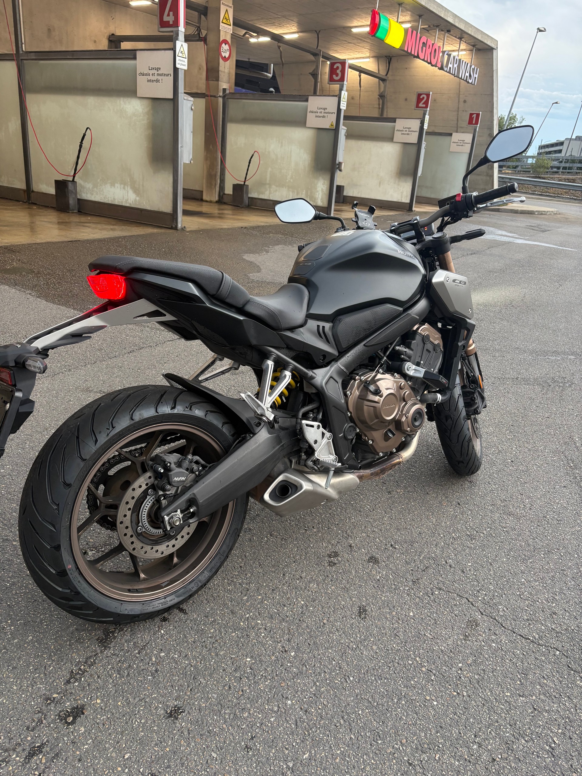HONDA CB 650-image-2