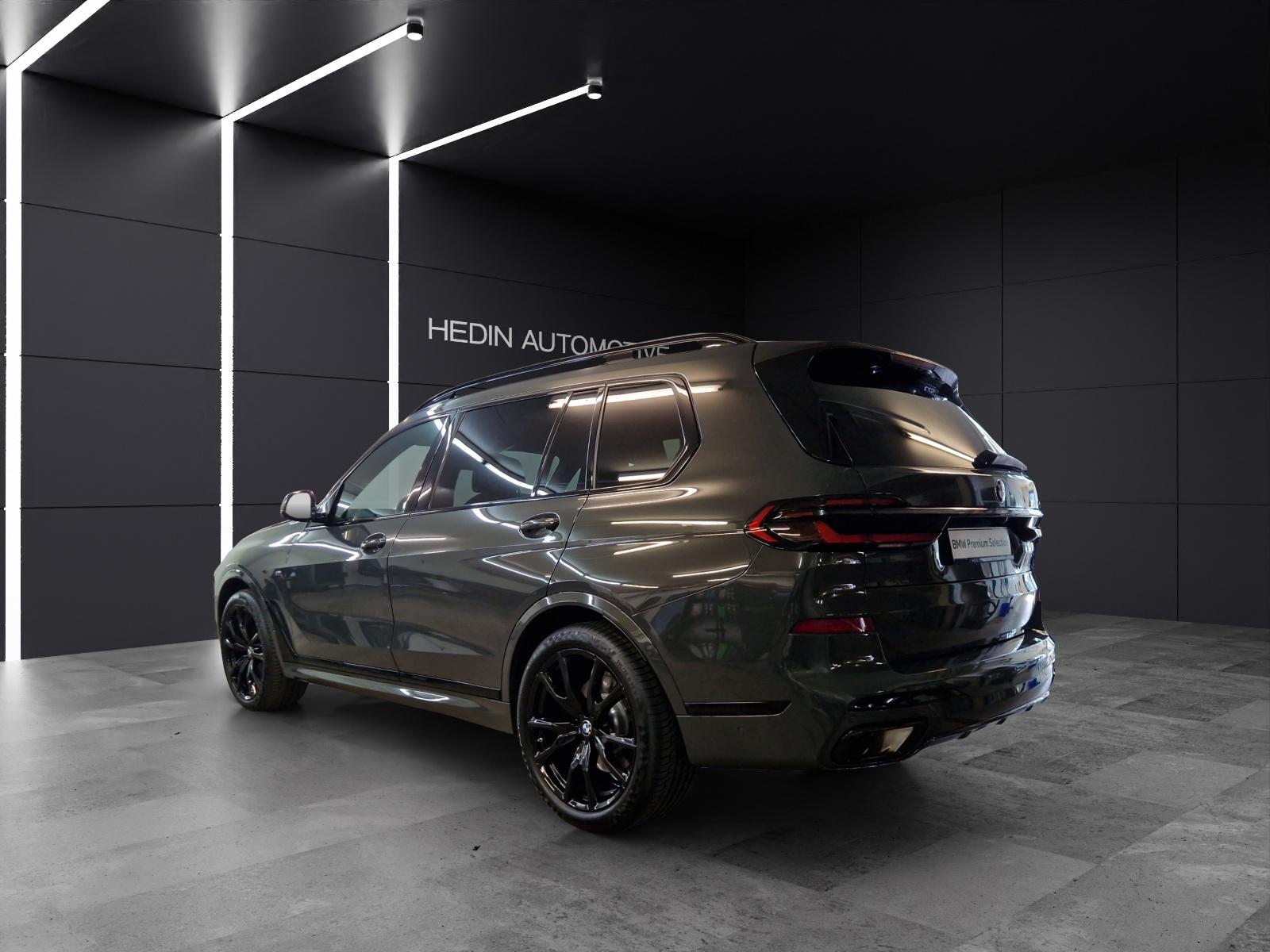 BMW X7 40d xDrive-showroom-element-2