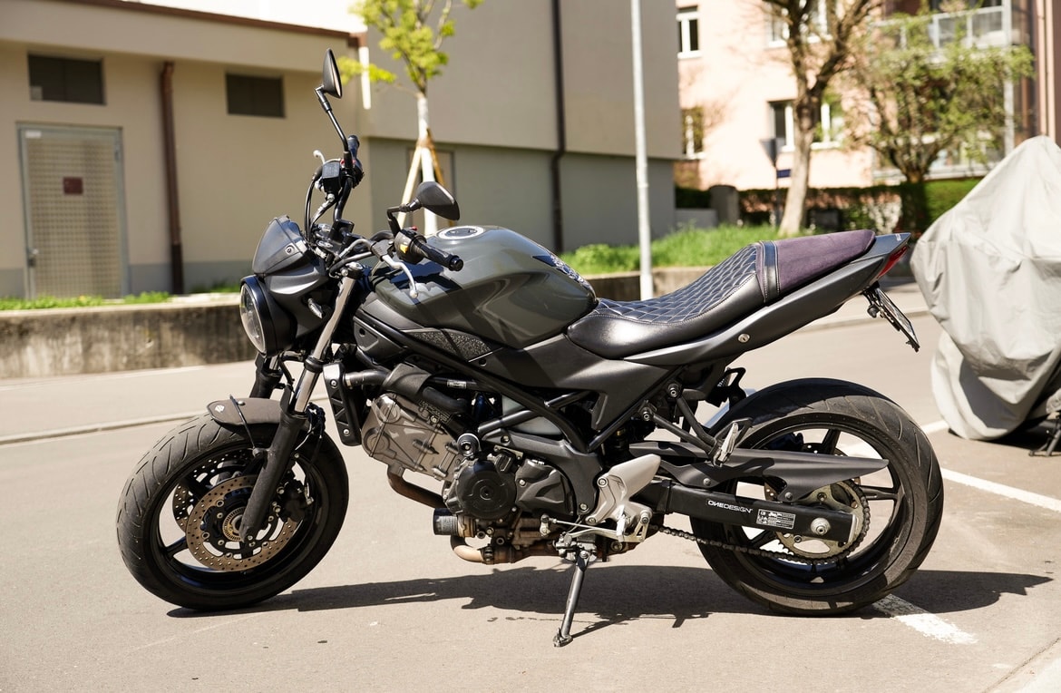 SUZUKI SV 650 Sport Edition ABS-image-1