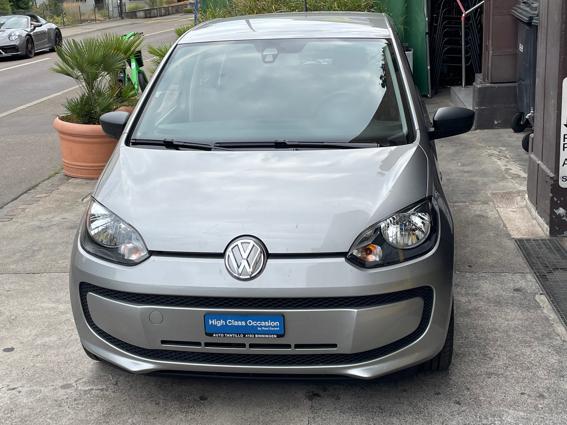 VW Up 1.0 BMT move up, Frisch ab MFK 08.2026-showroom-element-1