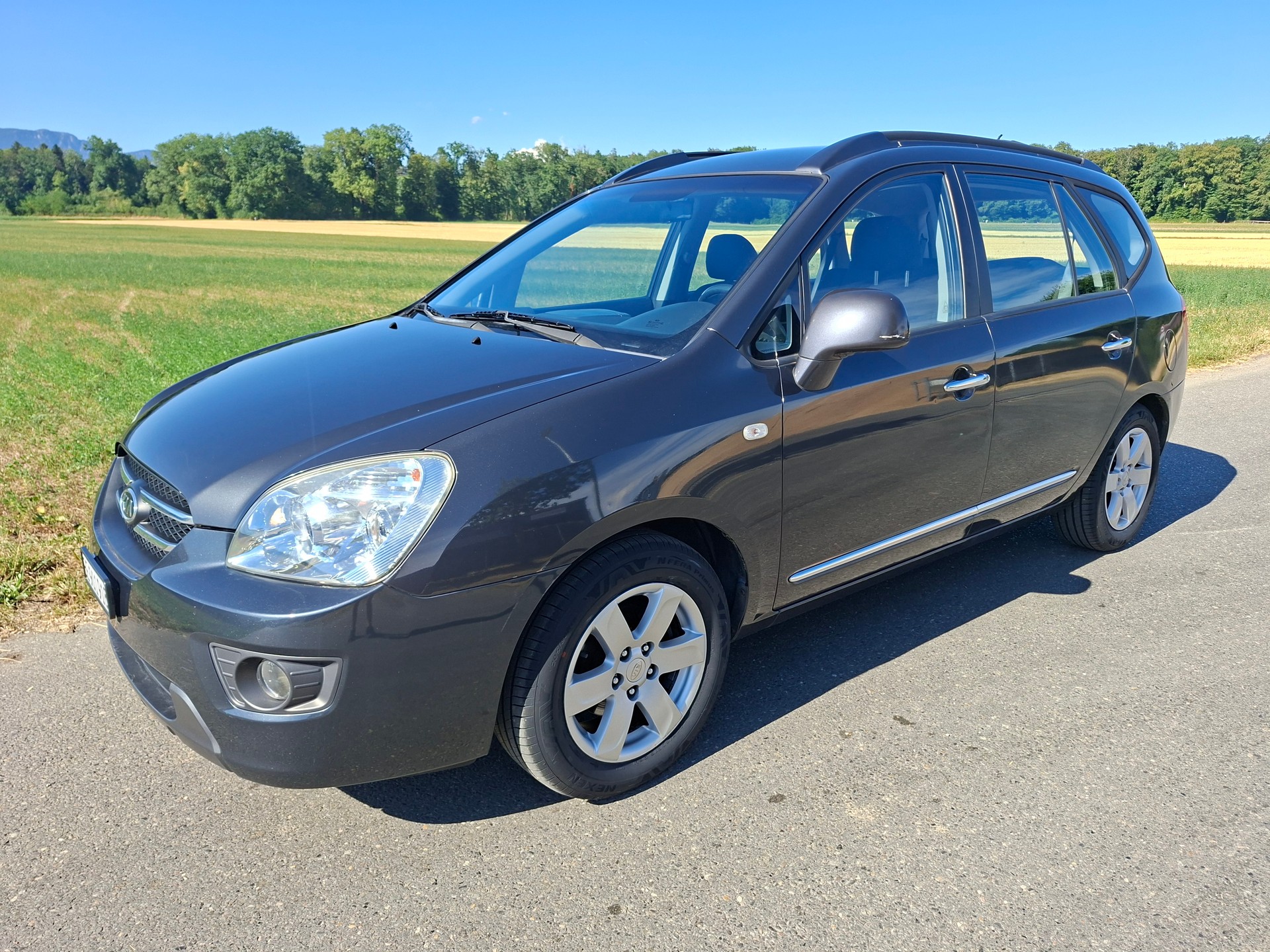 KIA Carens 2.0 CVVT Trend